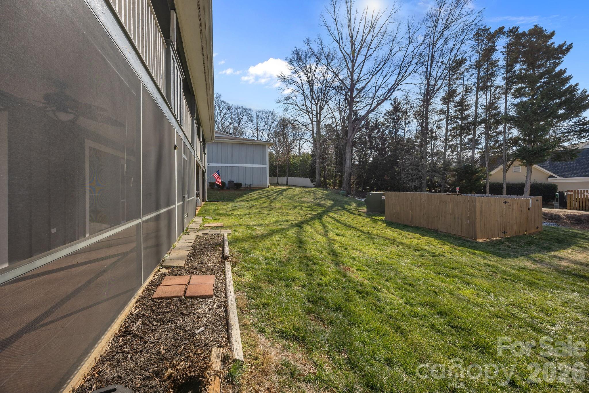 7602 Woods Lane #23 — Cornelius
