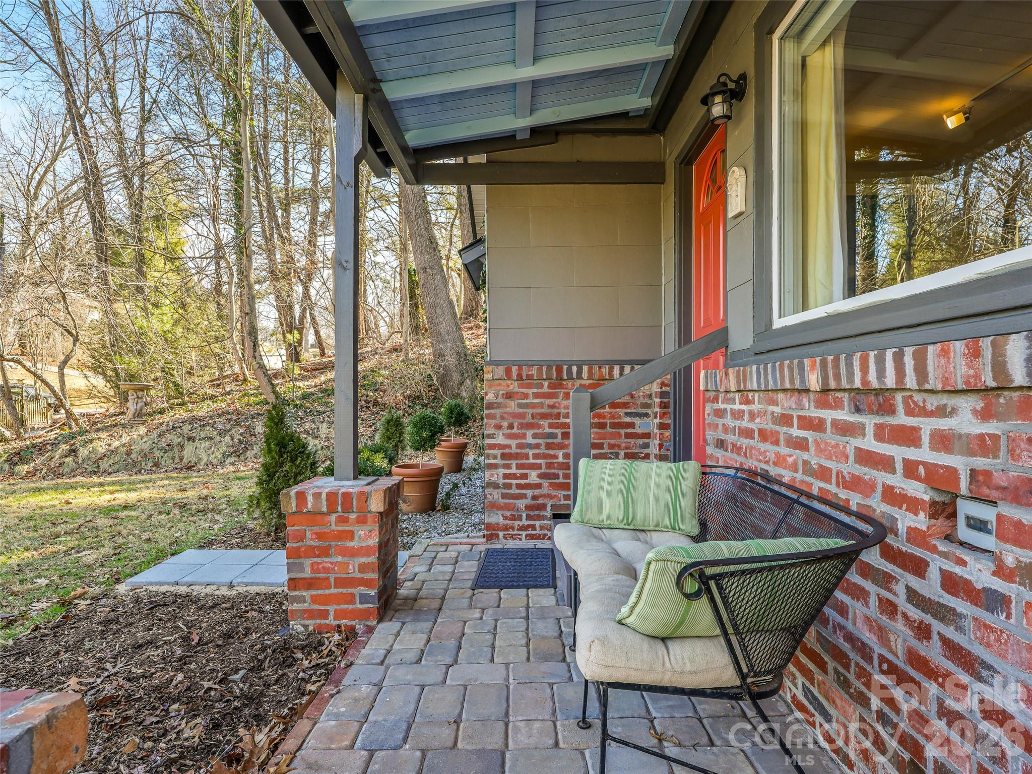 45 Shady Oak Drive — Asheville