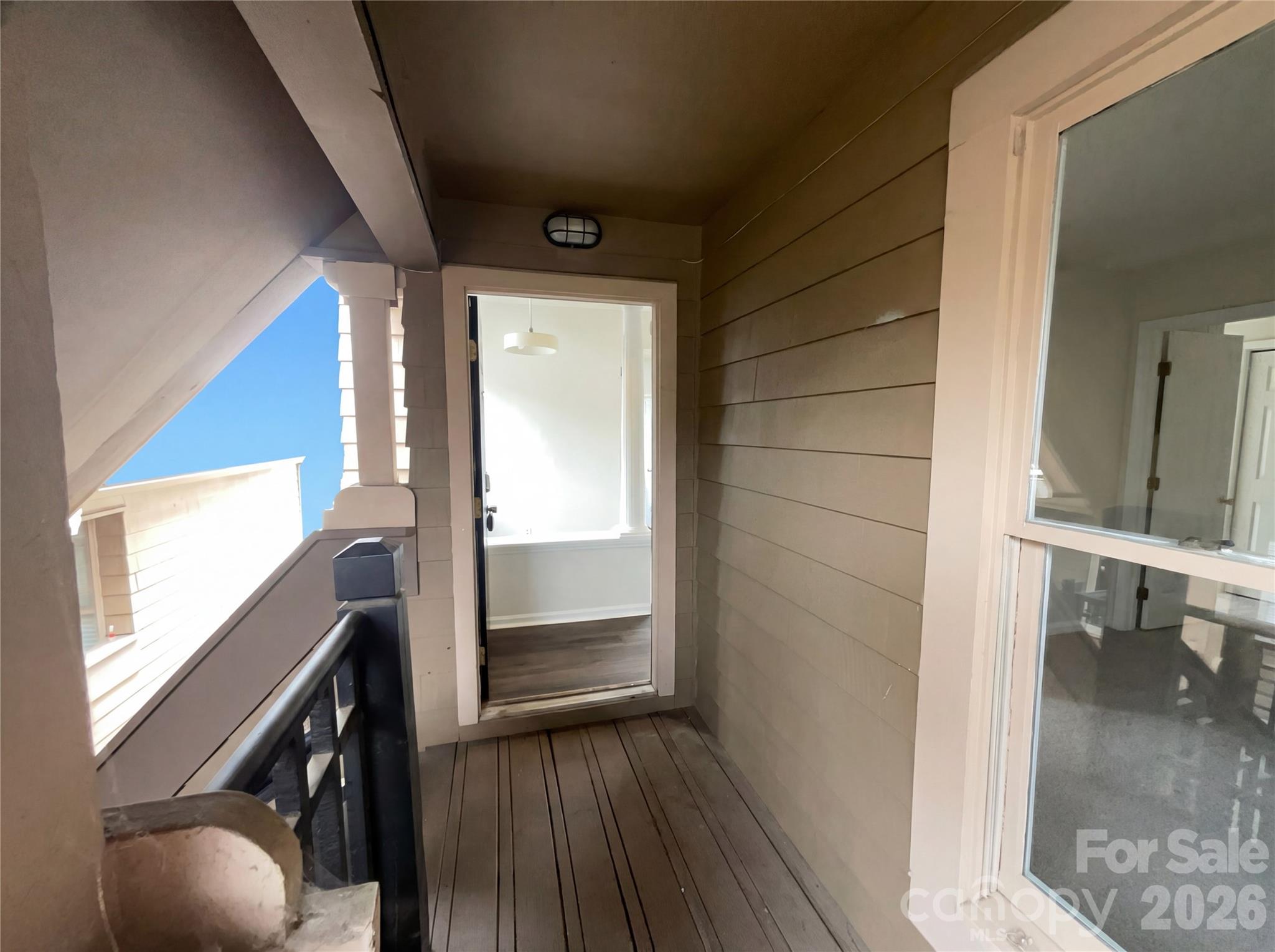 1101 E Morehead Street #33 — Charlotte
