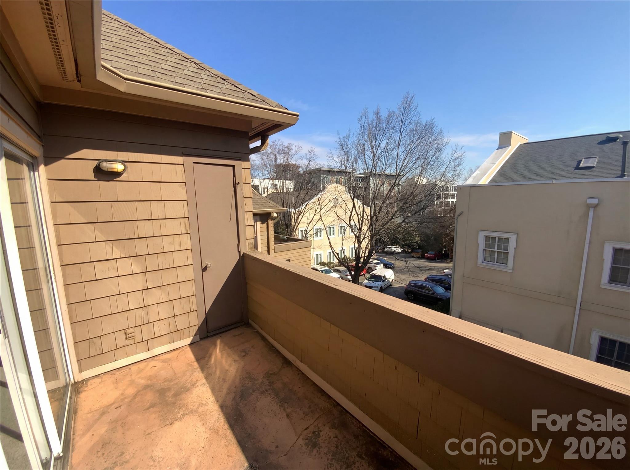 1101 E Morehead Street #33 — Charlotte