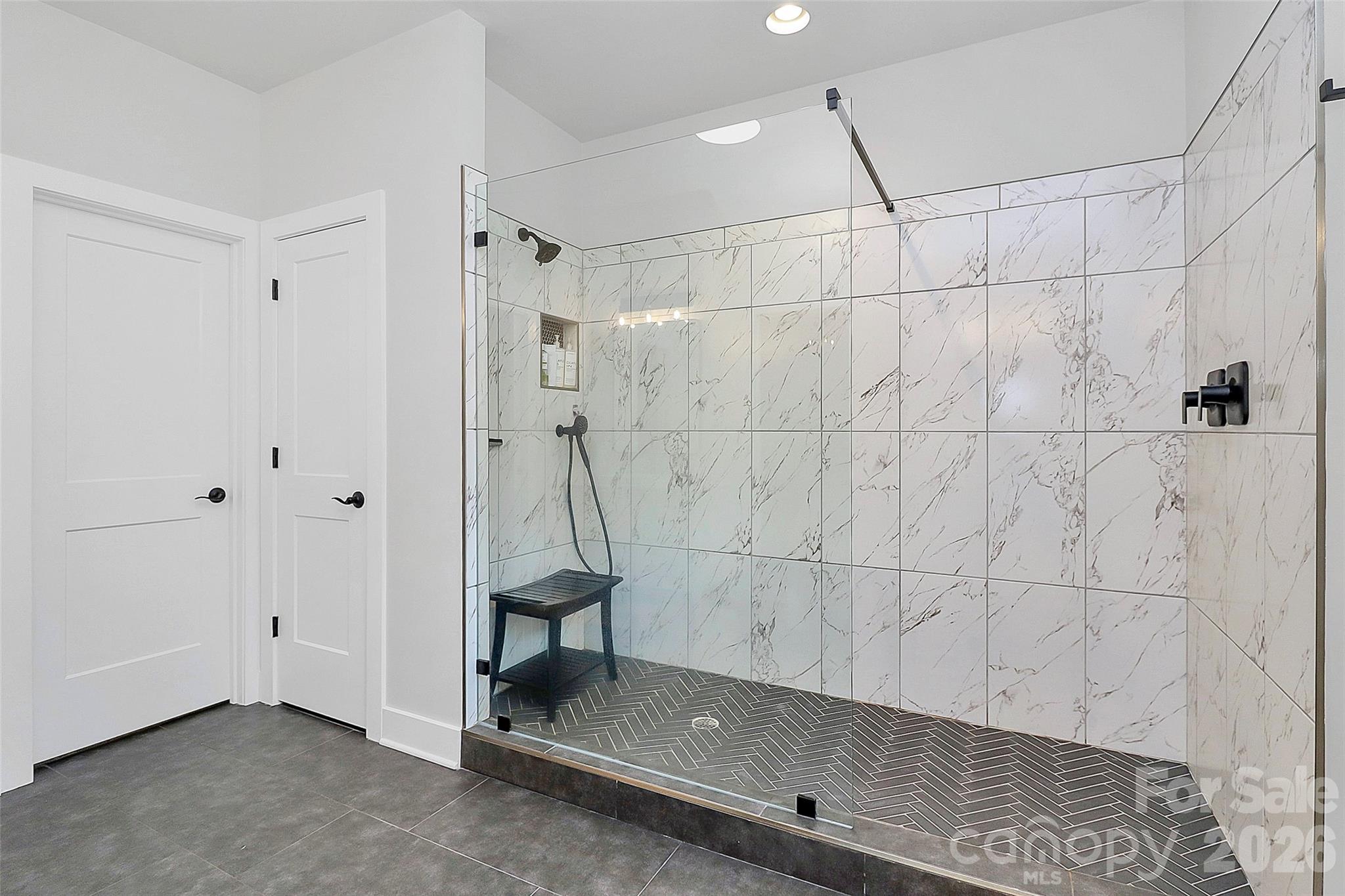 12093 Coyle Road — Stanfield
