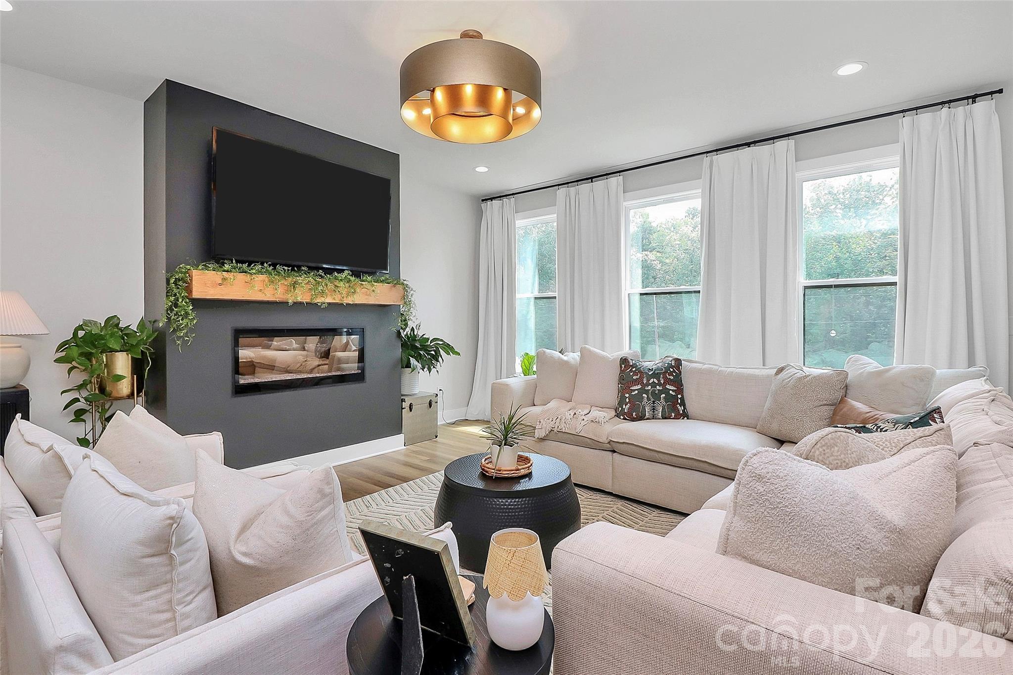 12093 Coyle Road — Stanfield