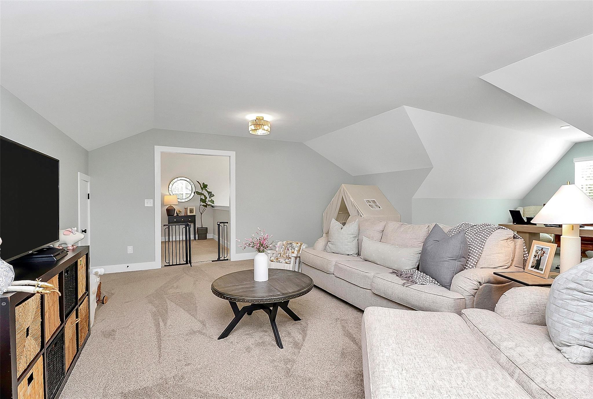 12093 Coyle Road — Stanfield