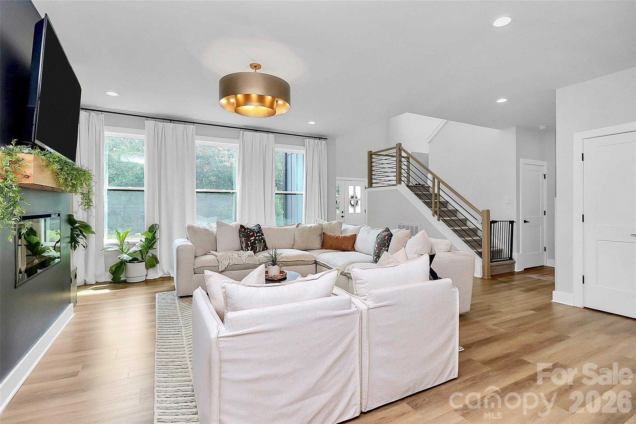 12093 Coyle Road — Stanfield