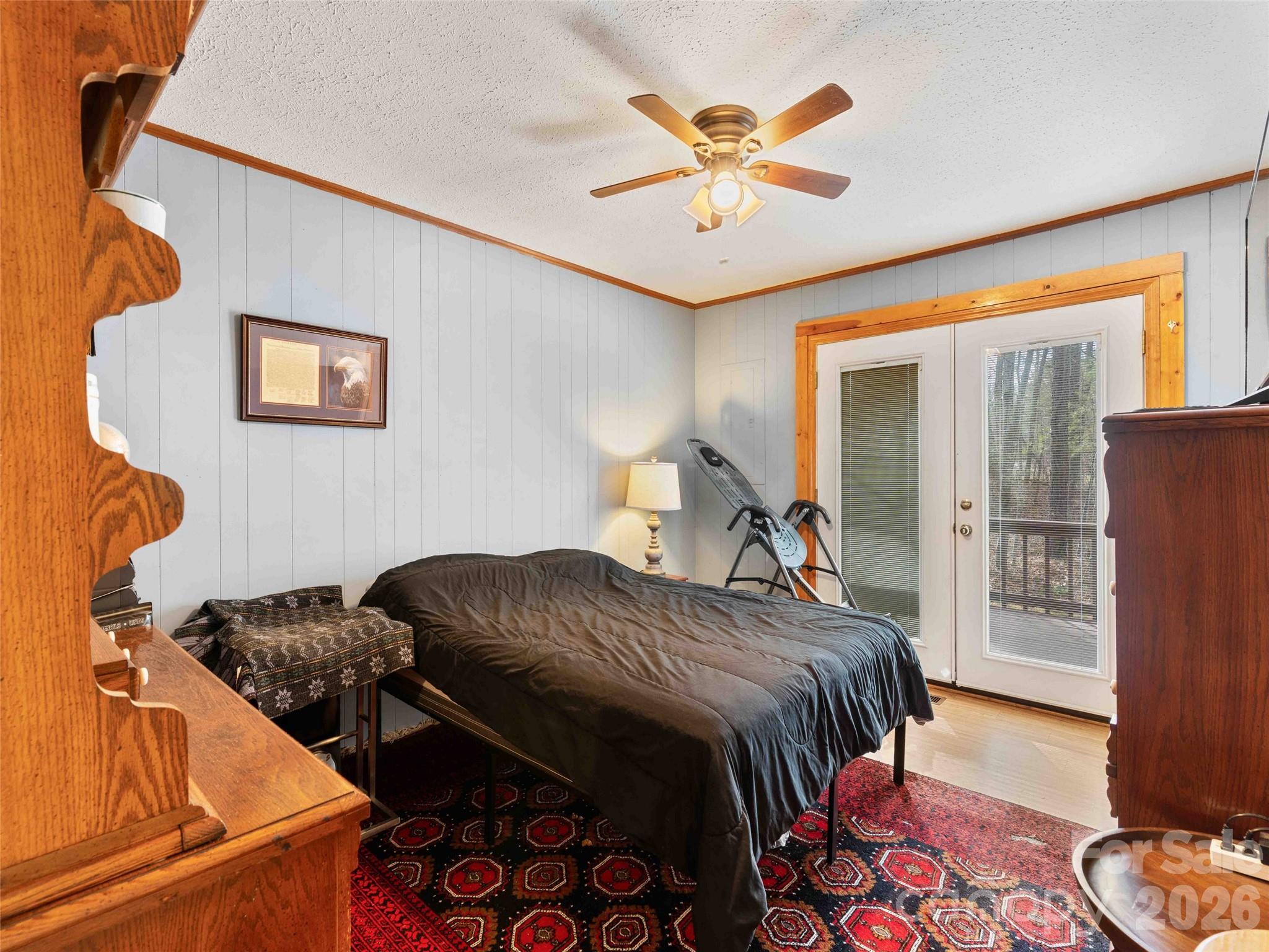 193 Freedom Road — Hendersonville