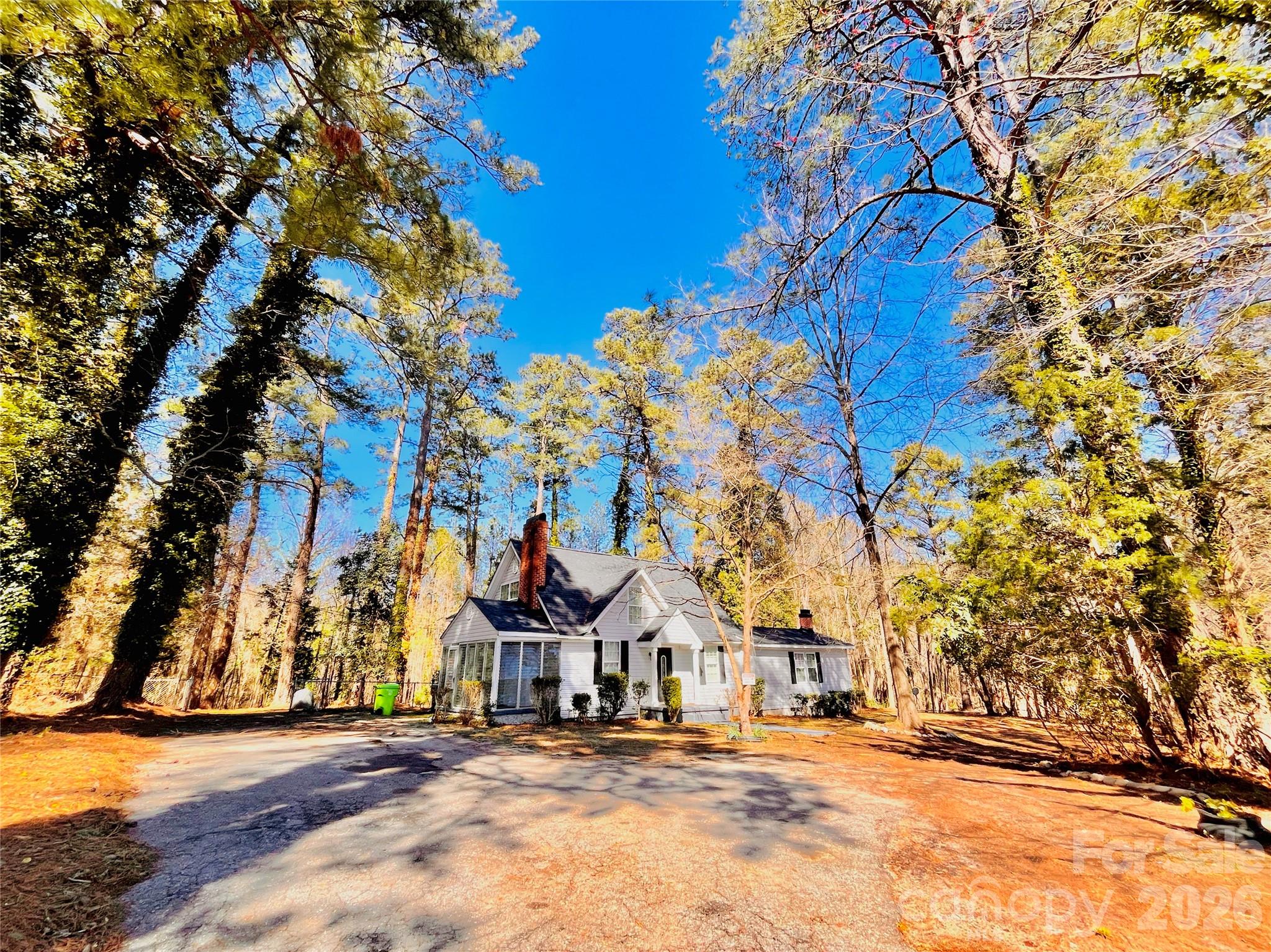 1301 Winterwood Road — Columbia