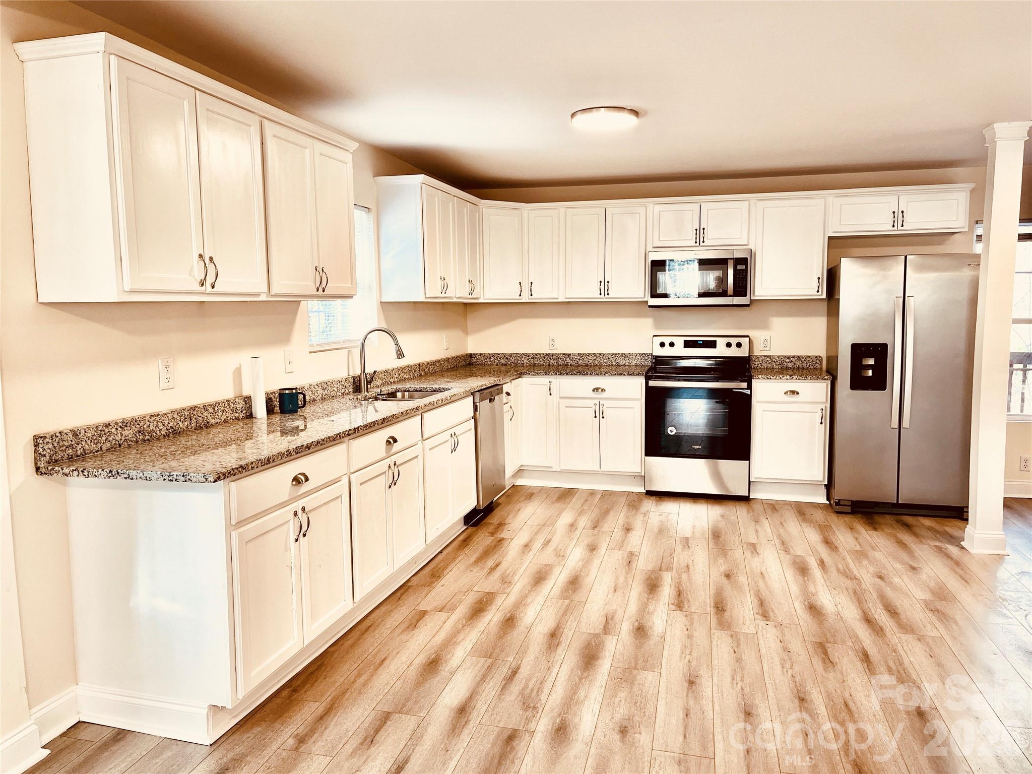 1301 Winterwood Road — Columbia