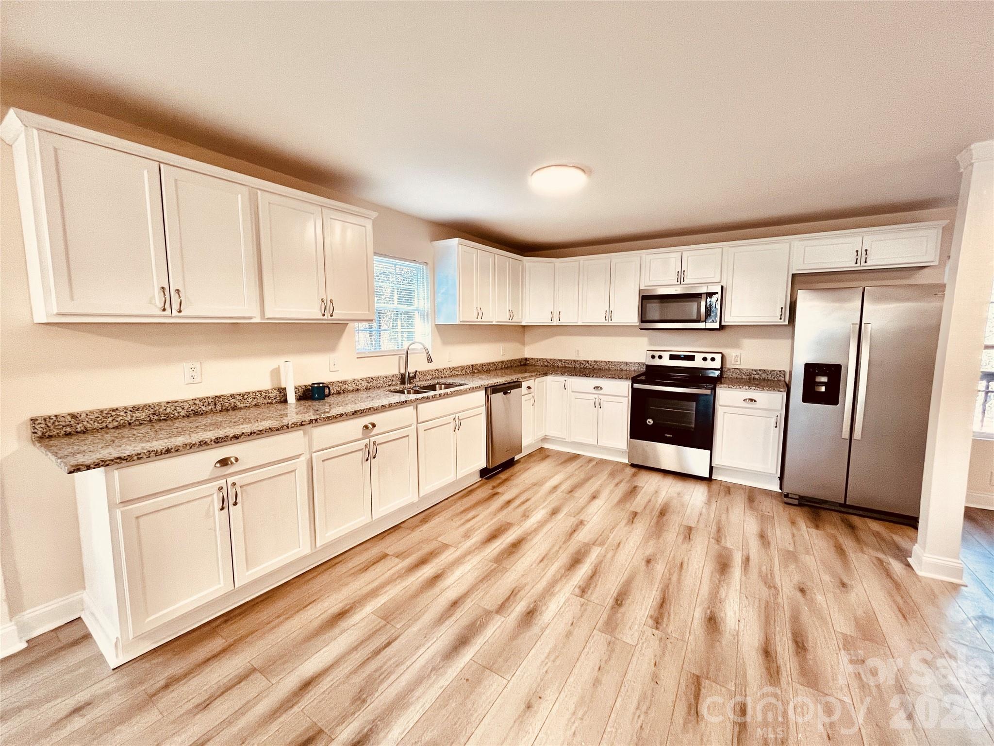 1301 Winterwood Road — Columbia