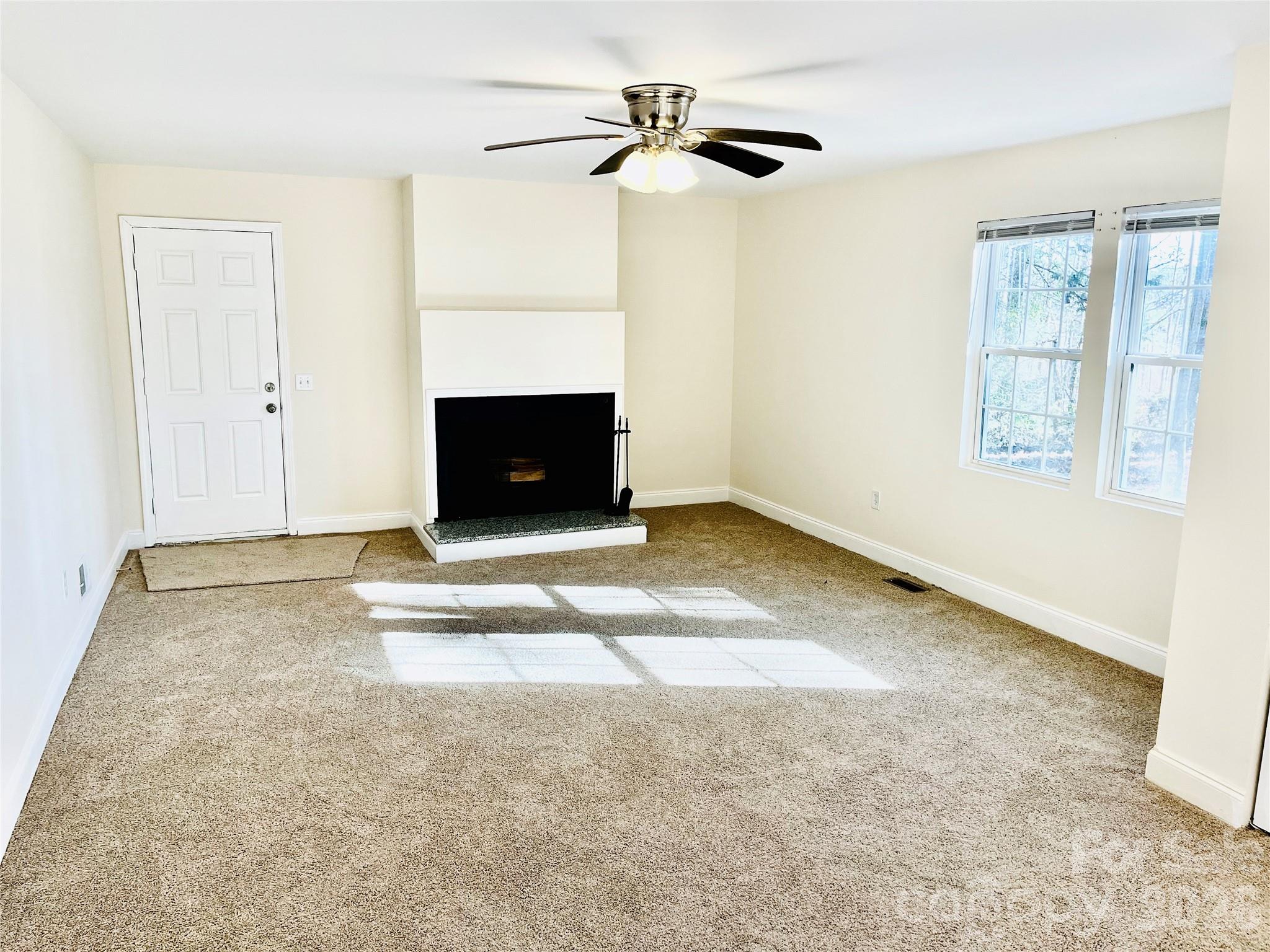 1301 Winterwood Road — Columbia