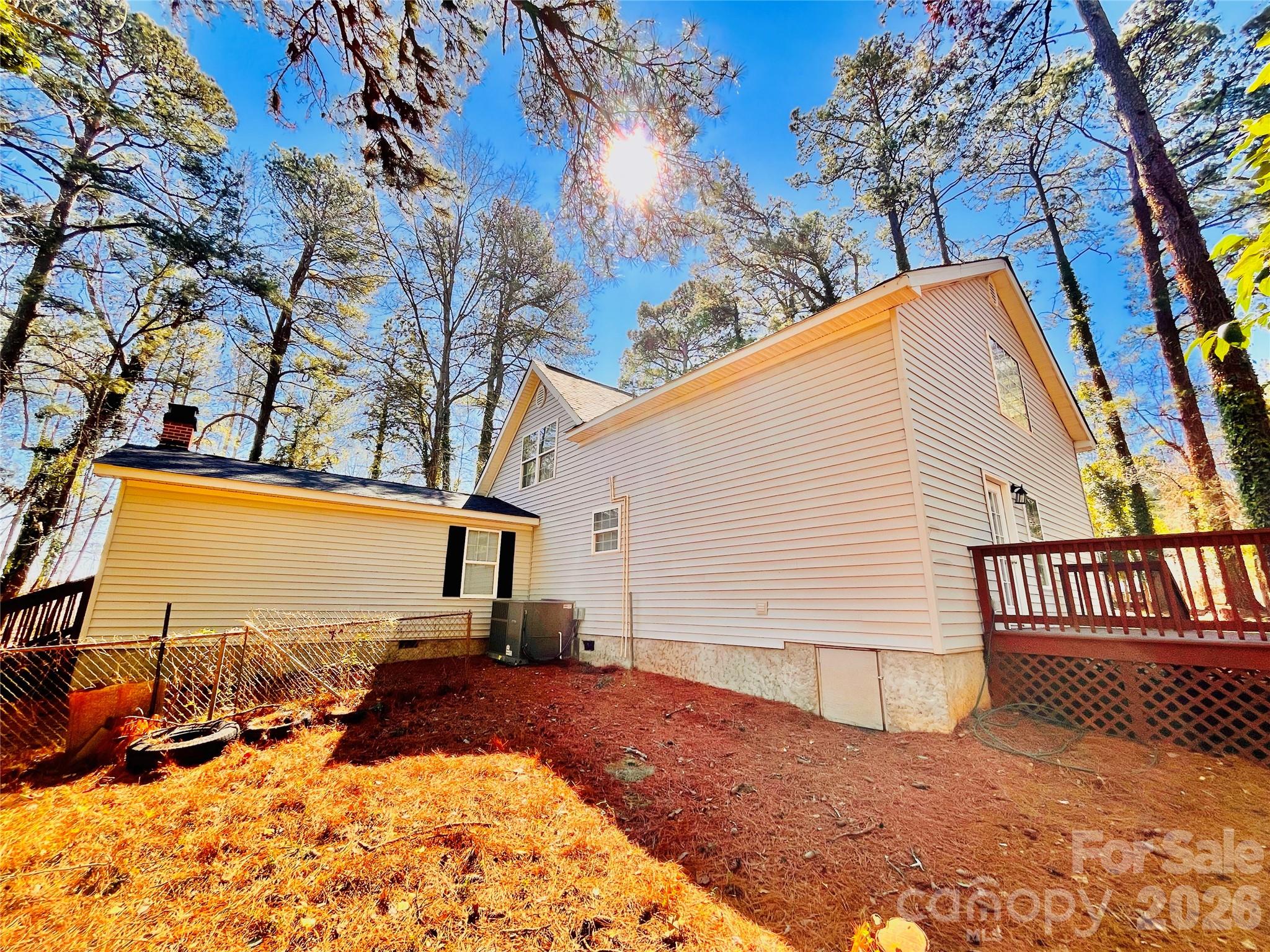 1301 Winterwood Road — Columbia