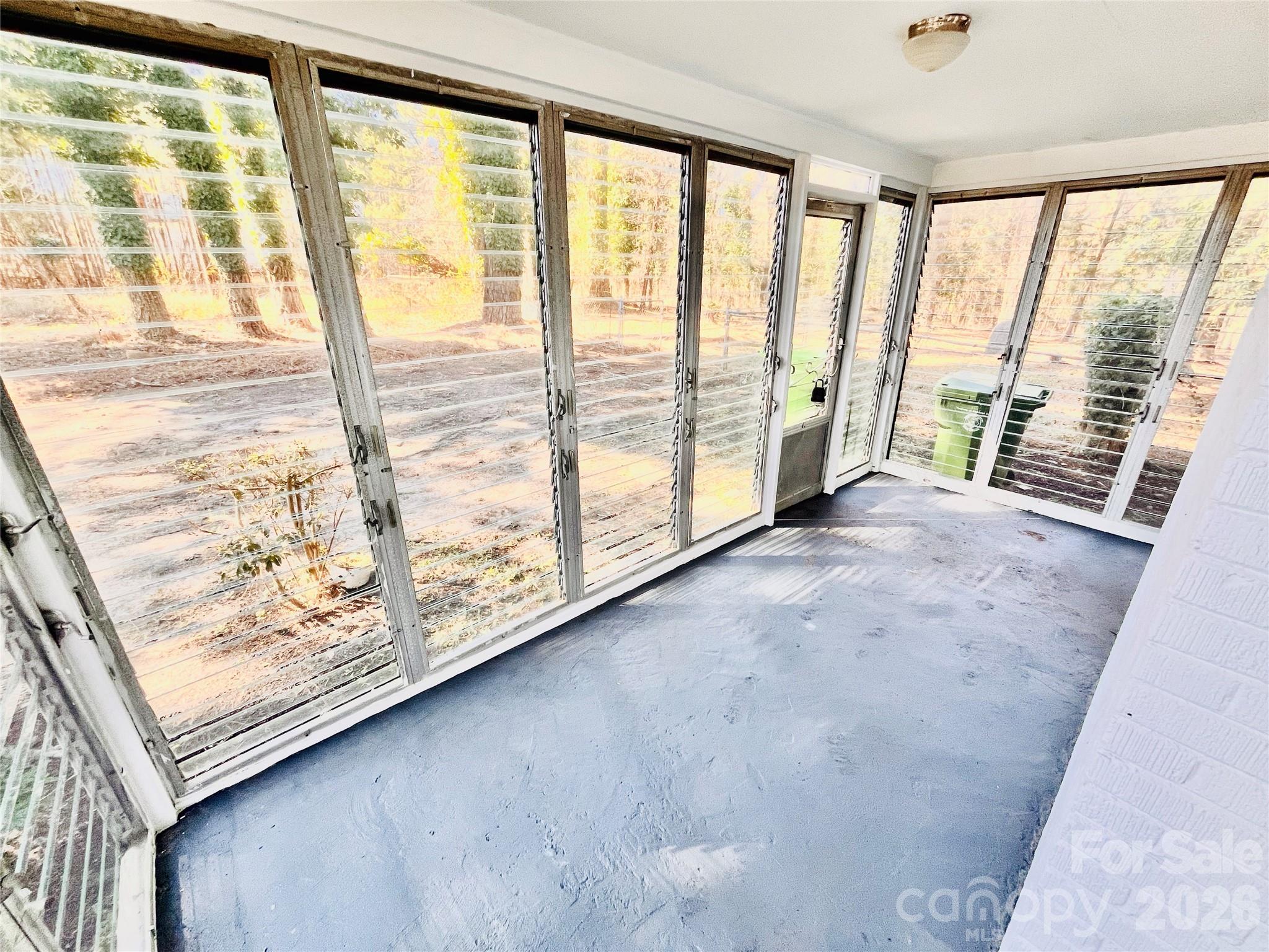 1301 Winterwood Road — Columbia