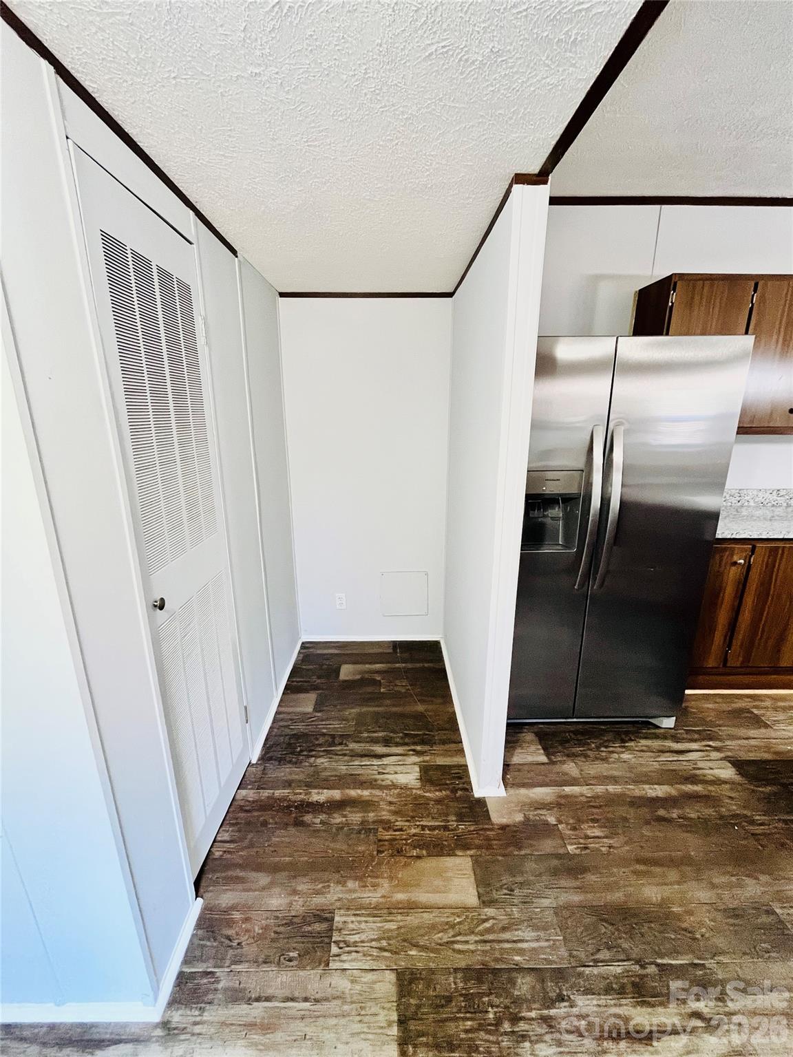 491 Sandy Springs Lane — Lexington