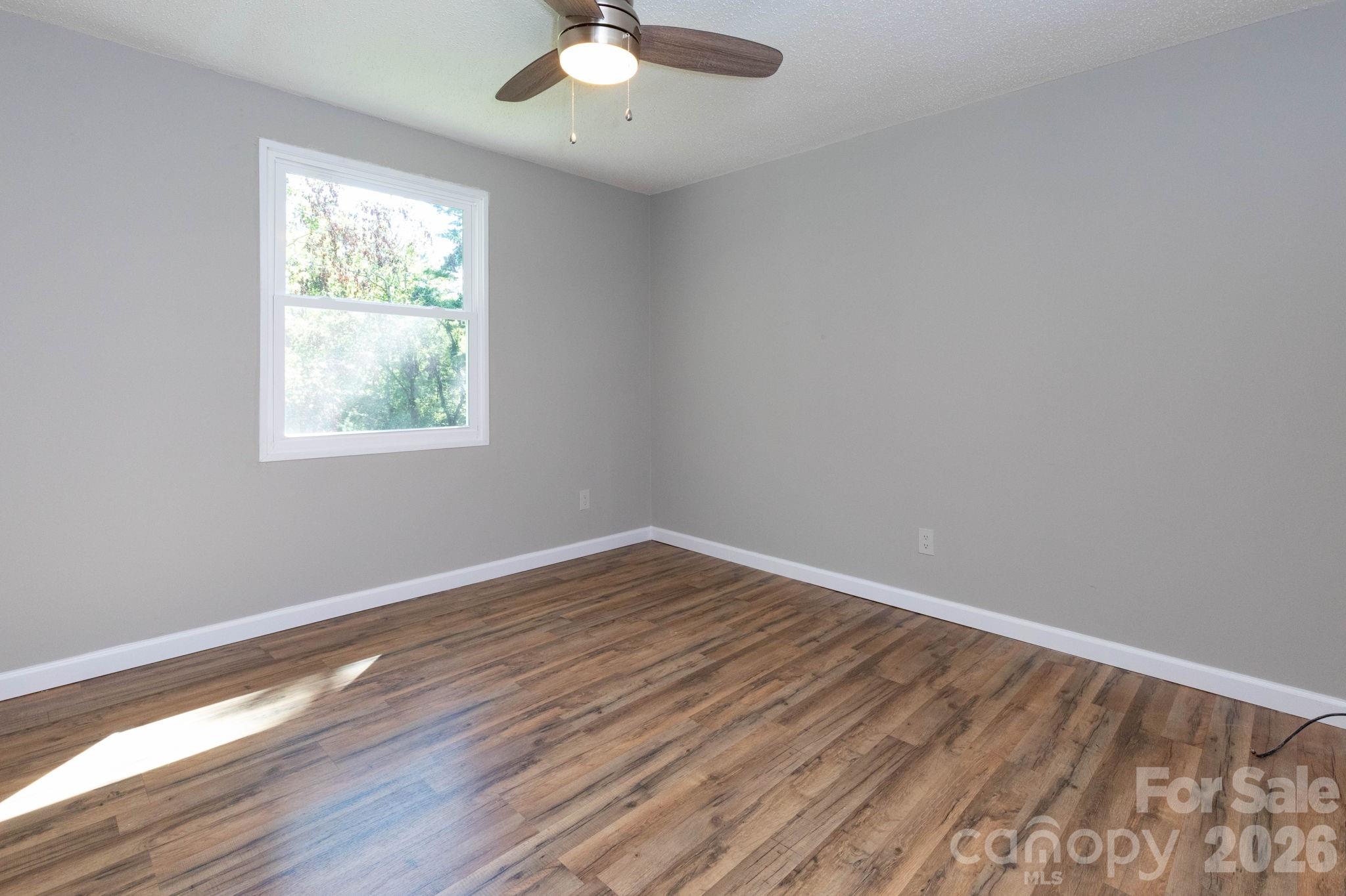 38 Mountainberry Lane — Fairview