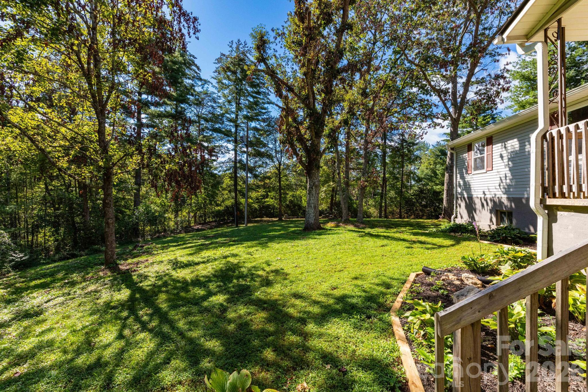 38 Mountainberry Lane — Fairview