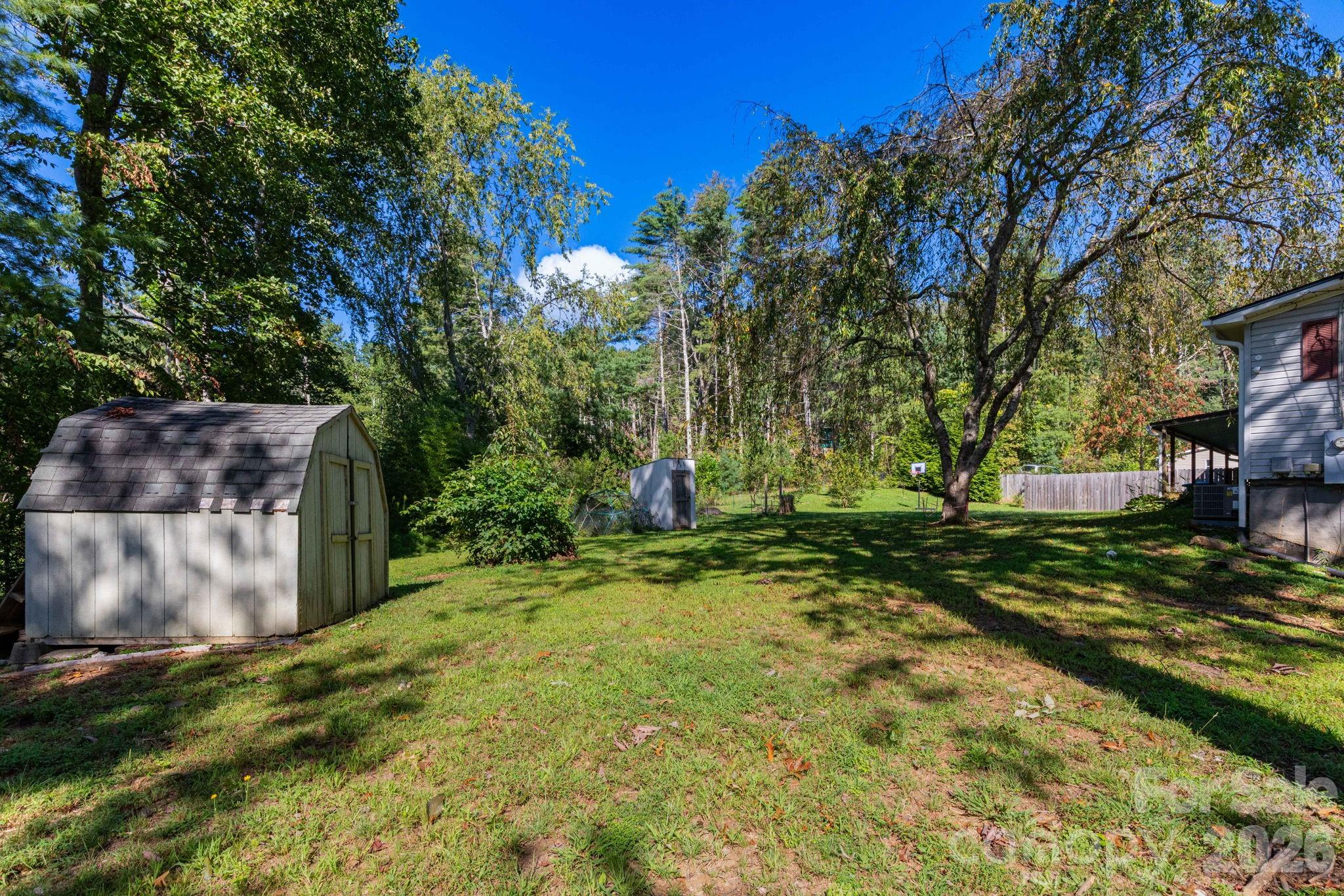 38 Mountainberry Lane — Fairview