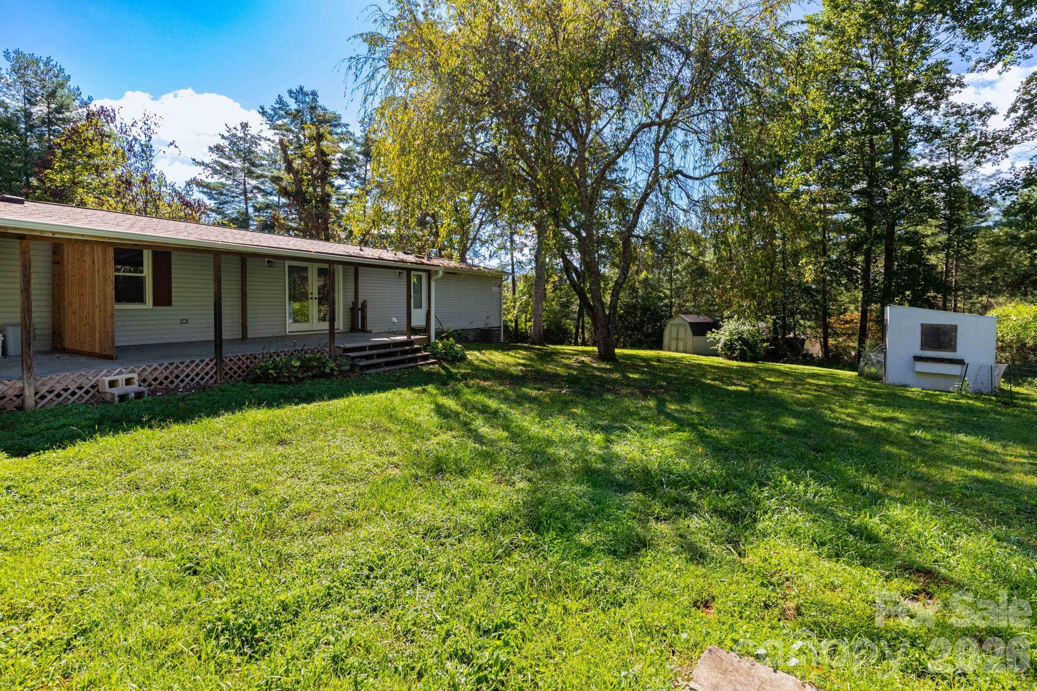 38 Mountainberry Lane — Fairview
