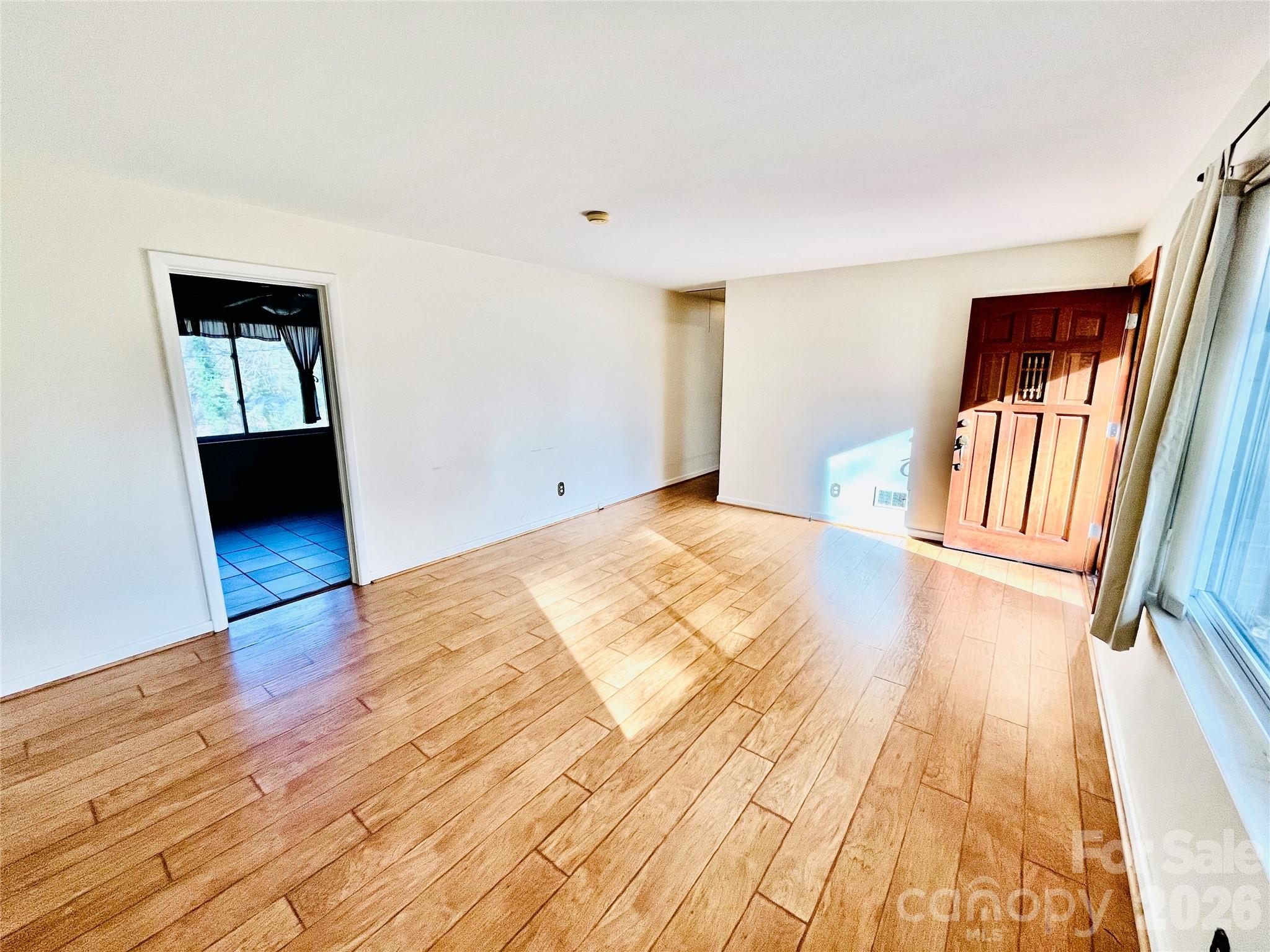 1538 Bradley Drive — Columbia