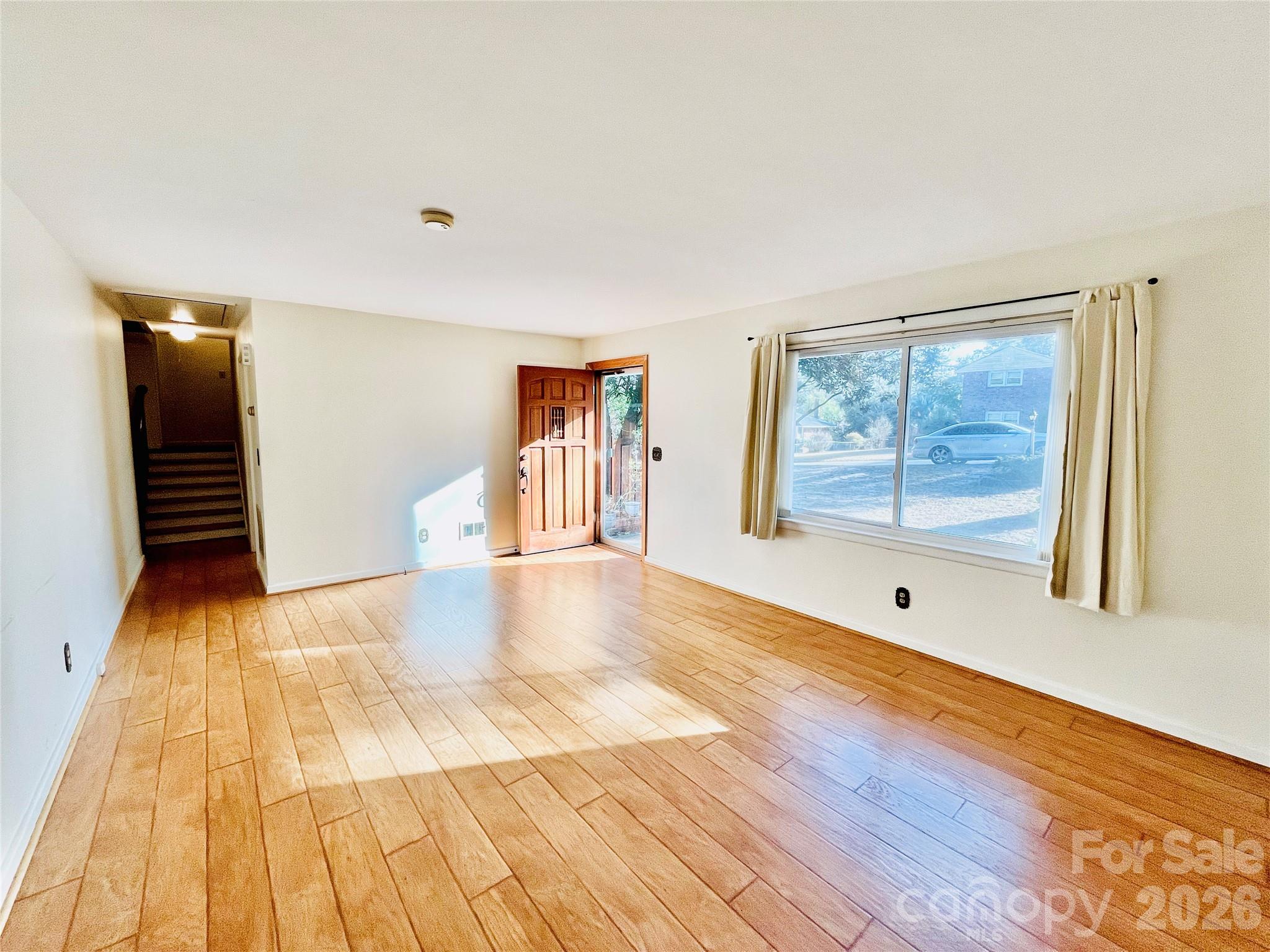 1538 Bradley Drive — Columbia
