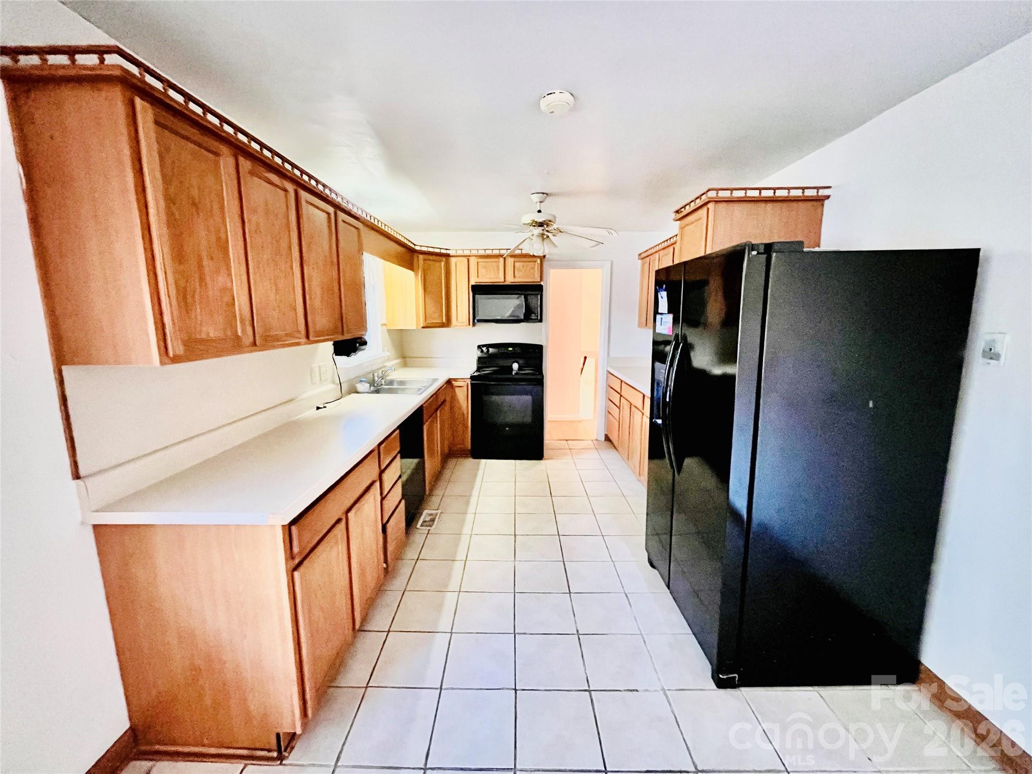 1538 Bradley Drive — Columbia