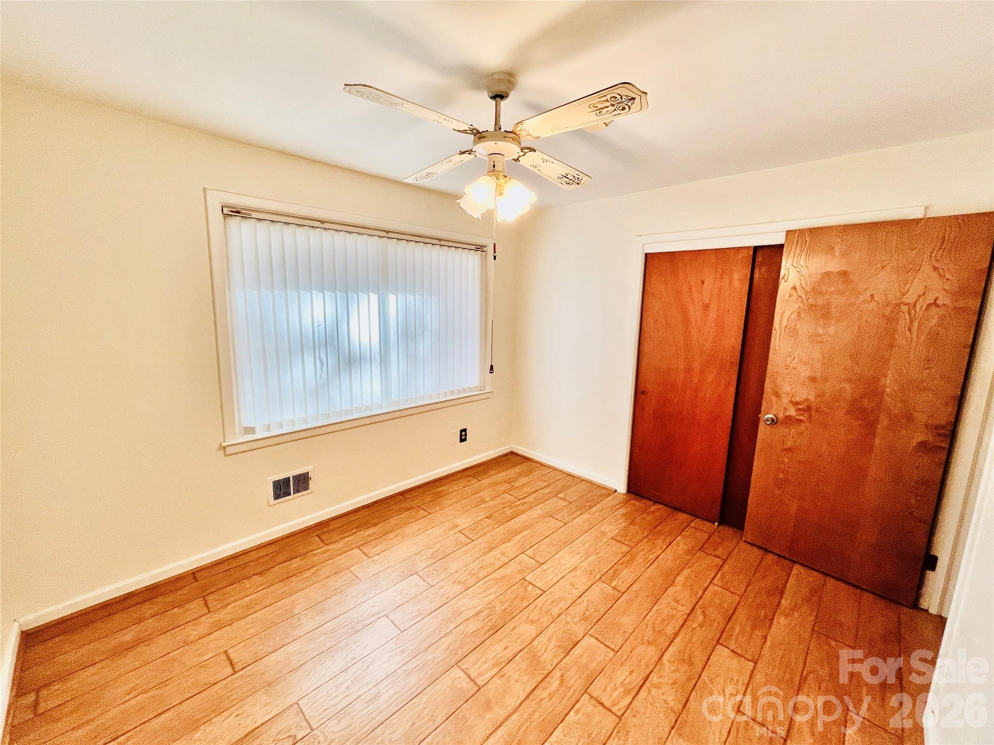 1538 Bradley Drive — Columbia