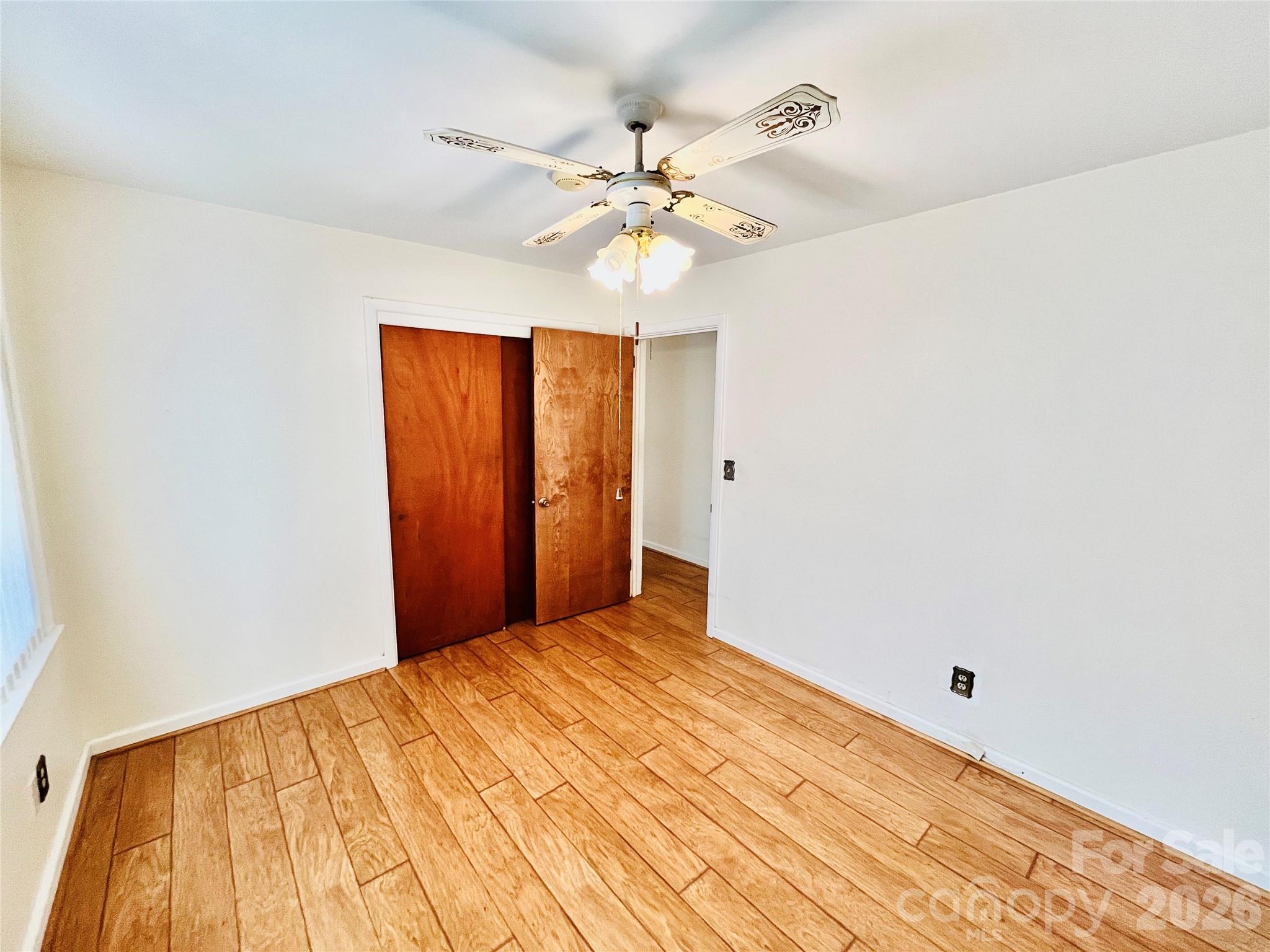 1538 Bradley Drive — Columbia