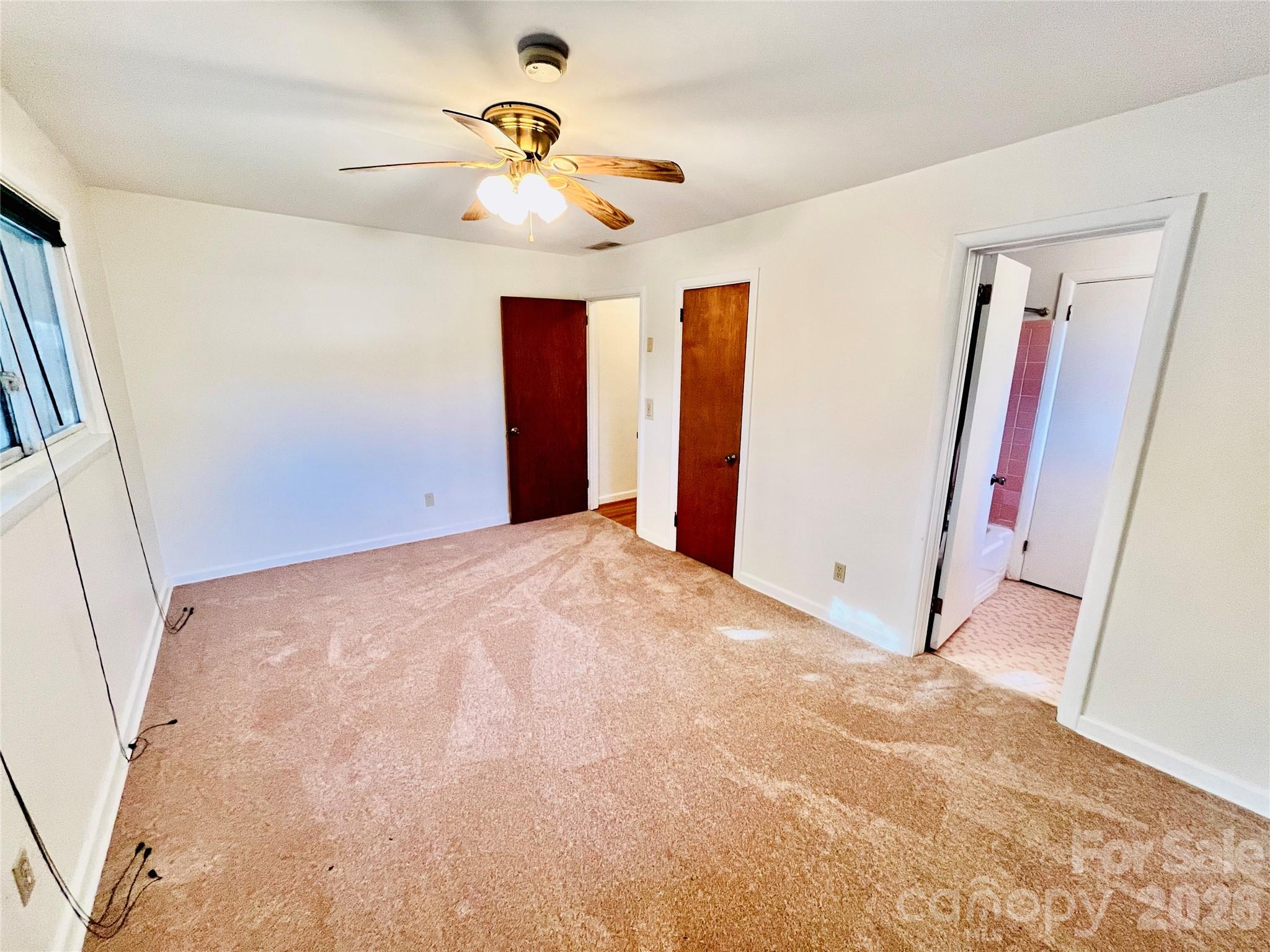 1538 Bradley Drive — Columbia
