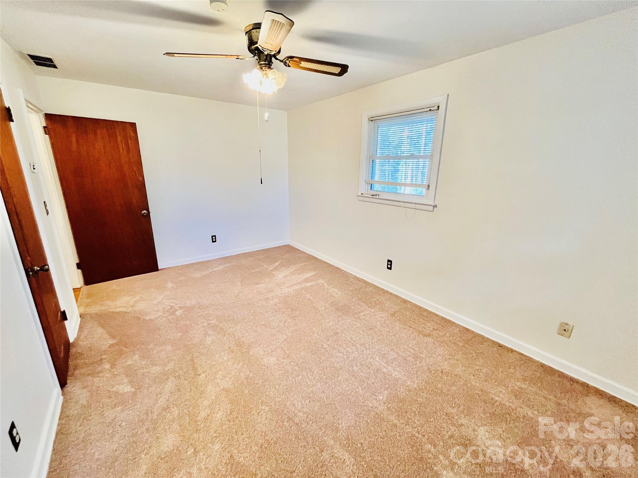 1538 Bradley Drive — Columbia