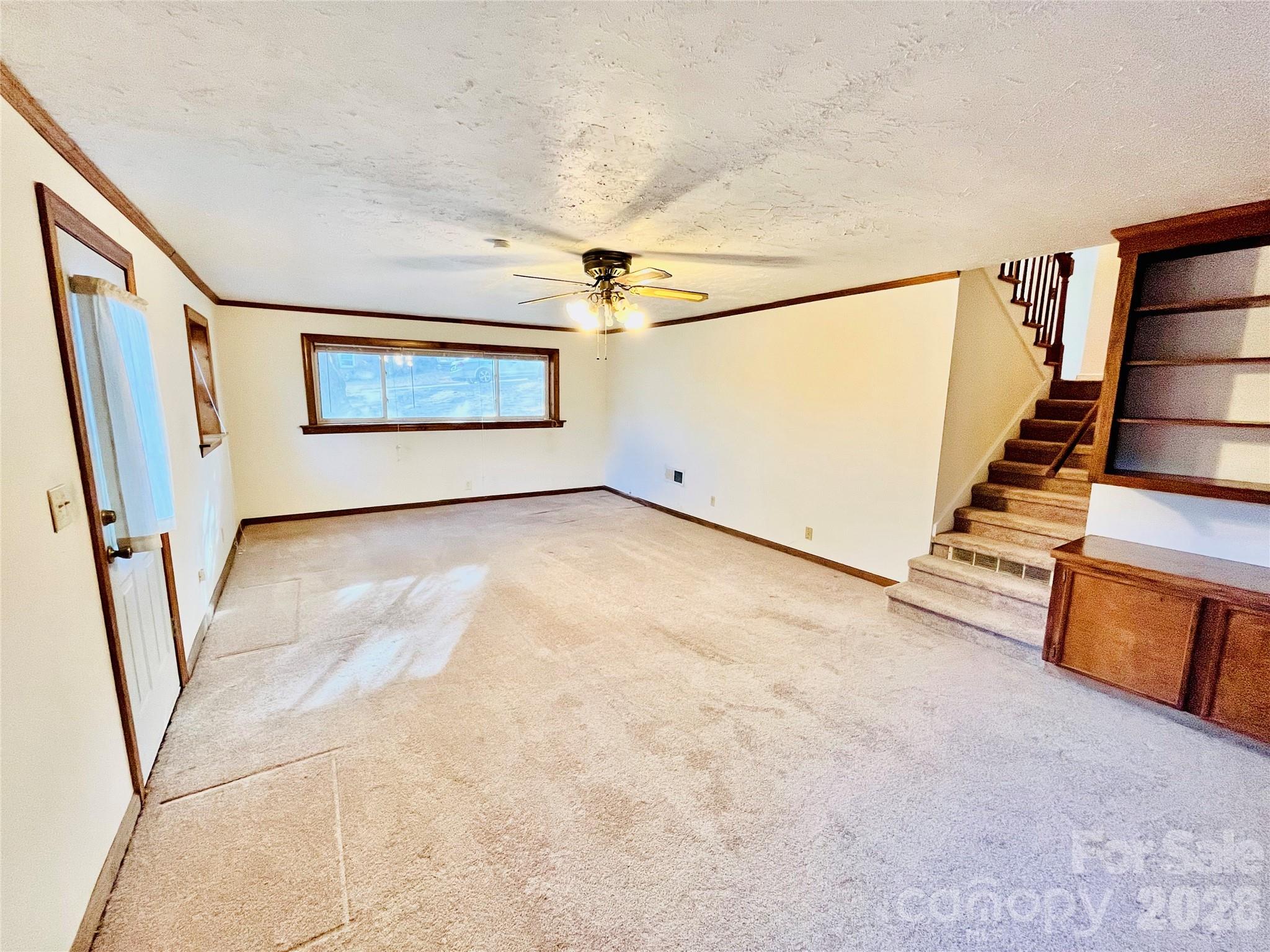 1538 Bradley Drive — Columbia