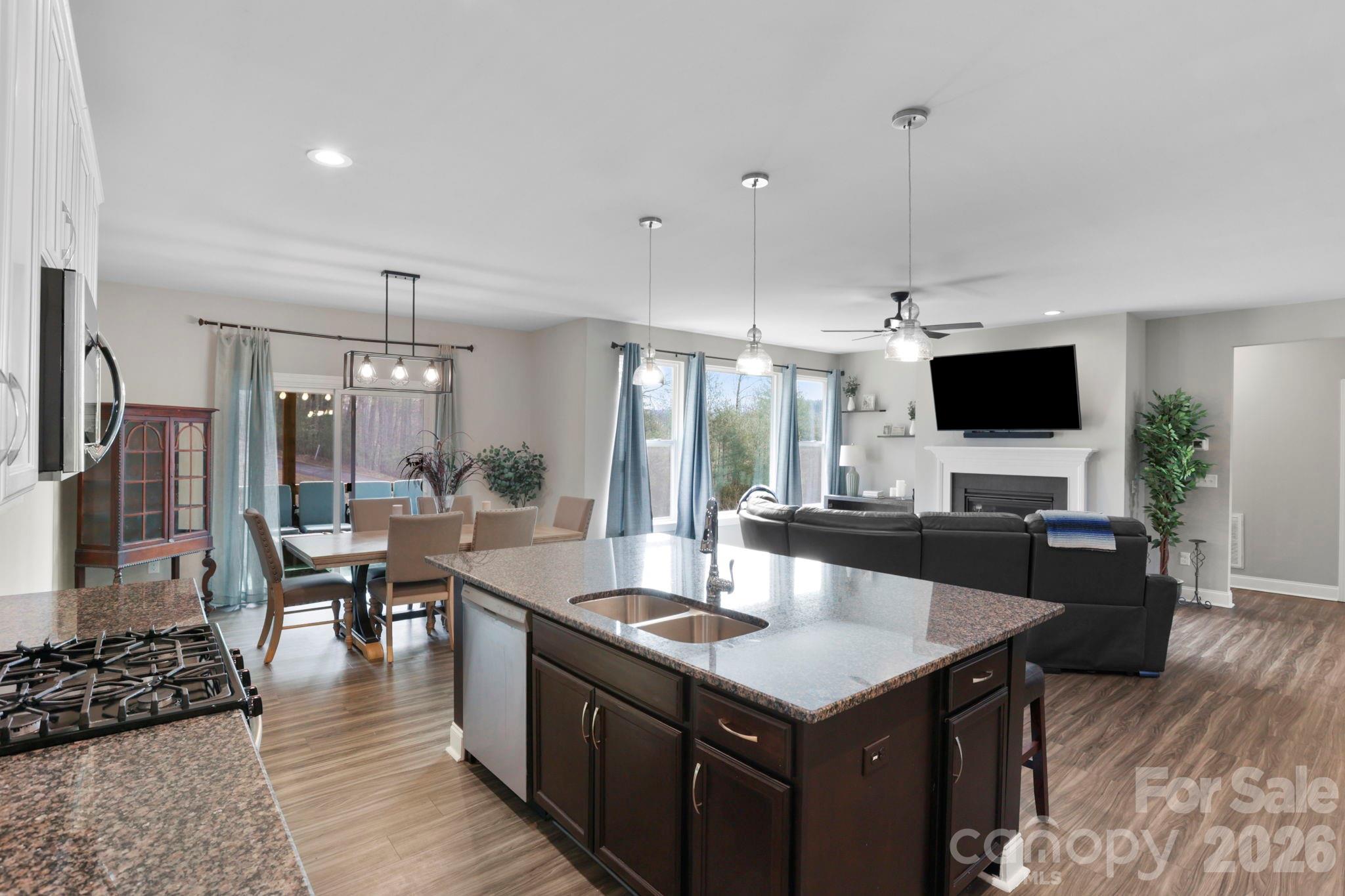 258 Crystal Heights Drive — Hendersonville