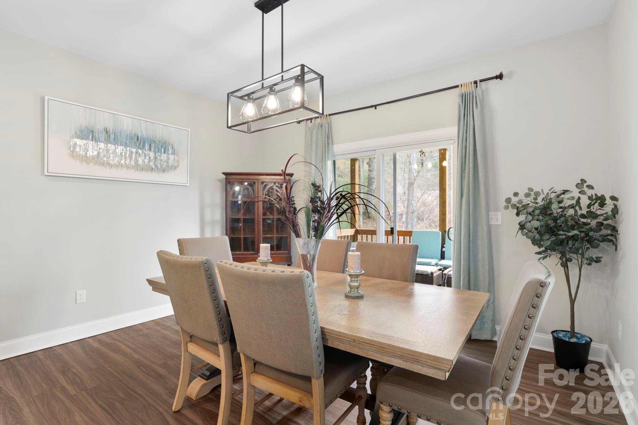 258 Crystal Heights Drive — Hendersonville