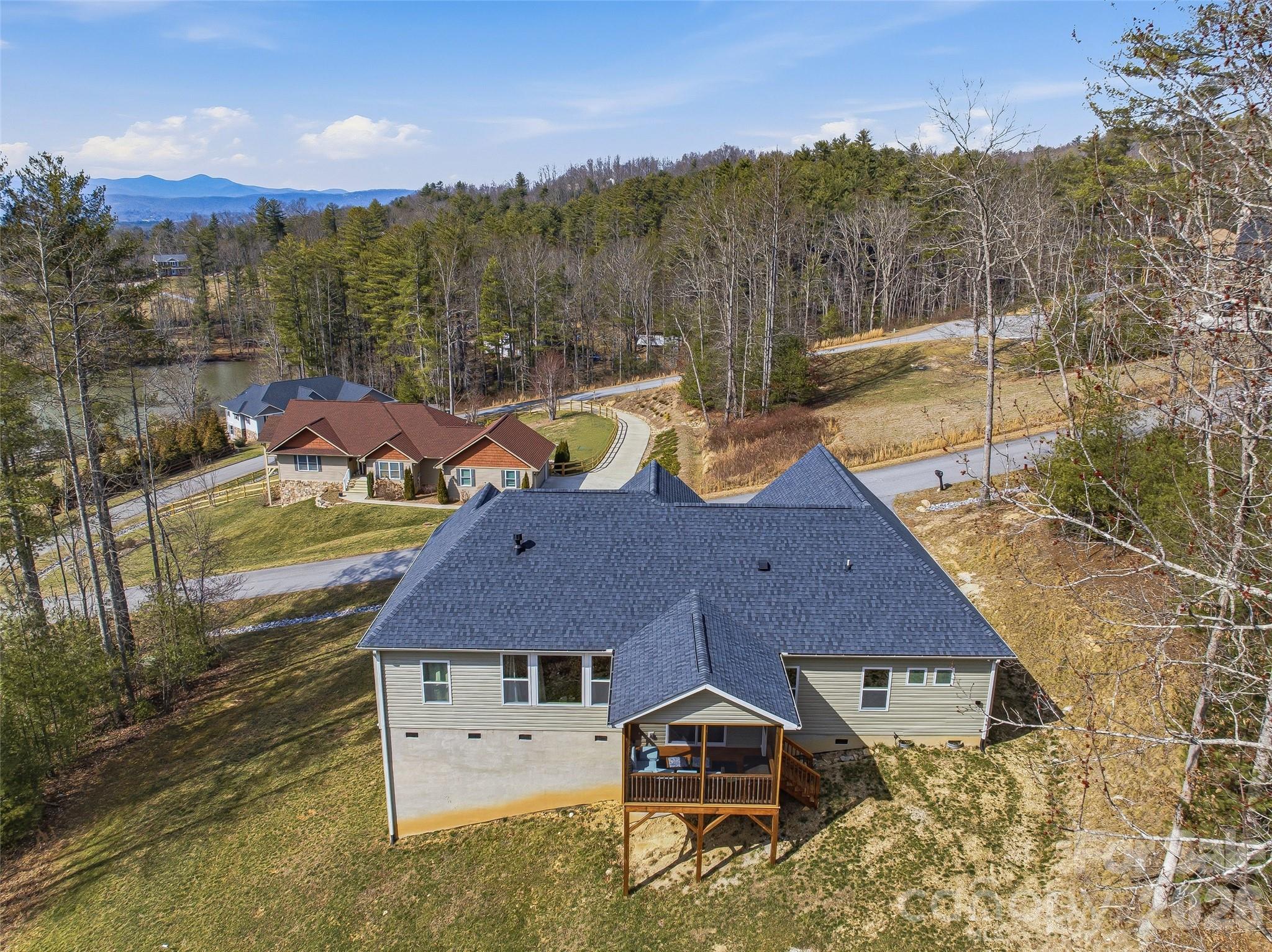 258 Crystal Heights Drive — Hendersonville