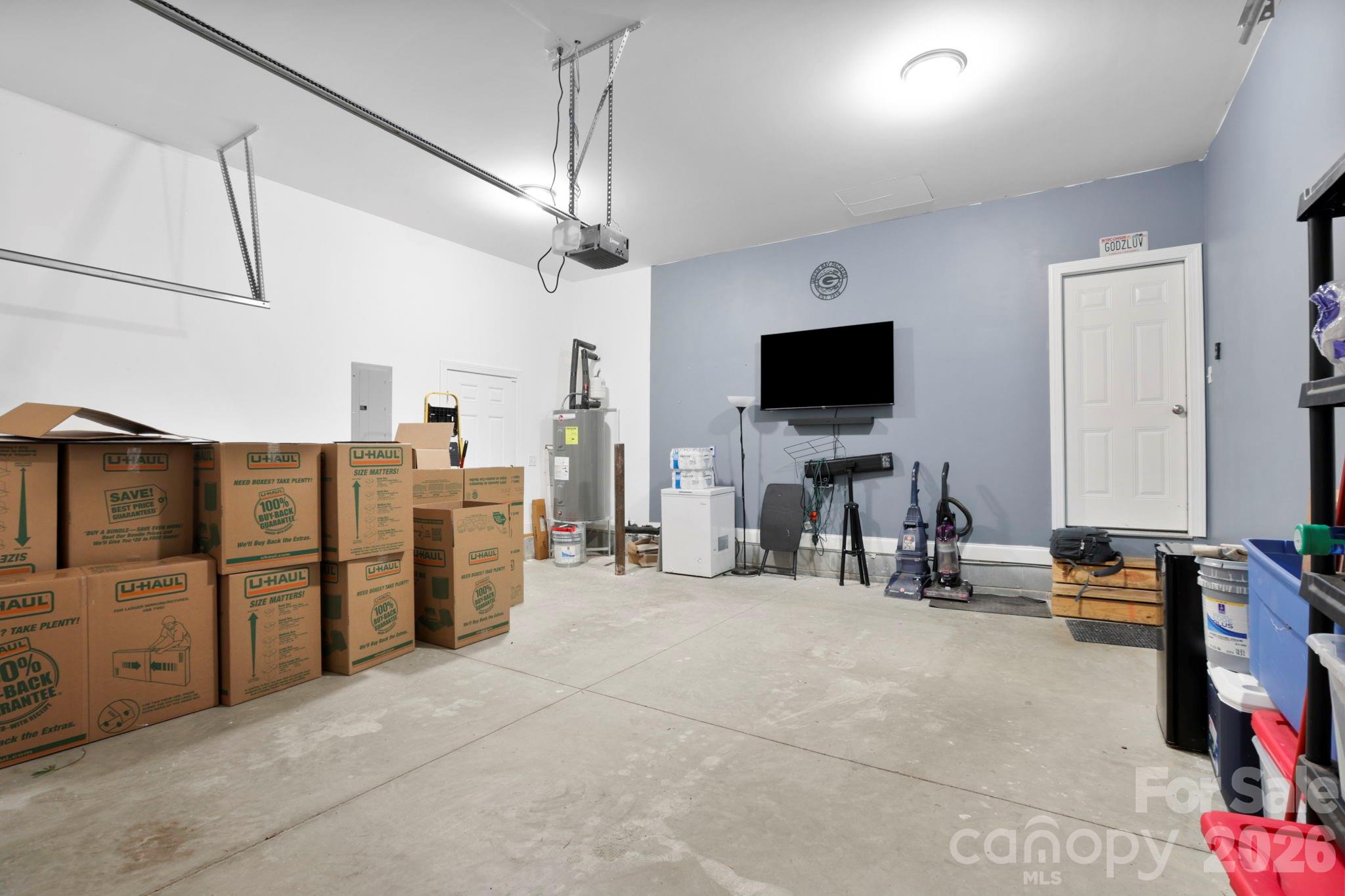 258 Crystal Heights Drive — Hendersonville