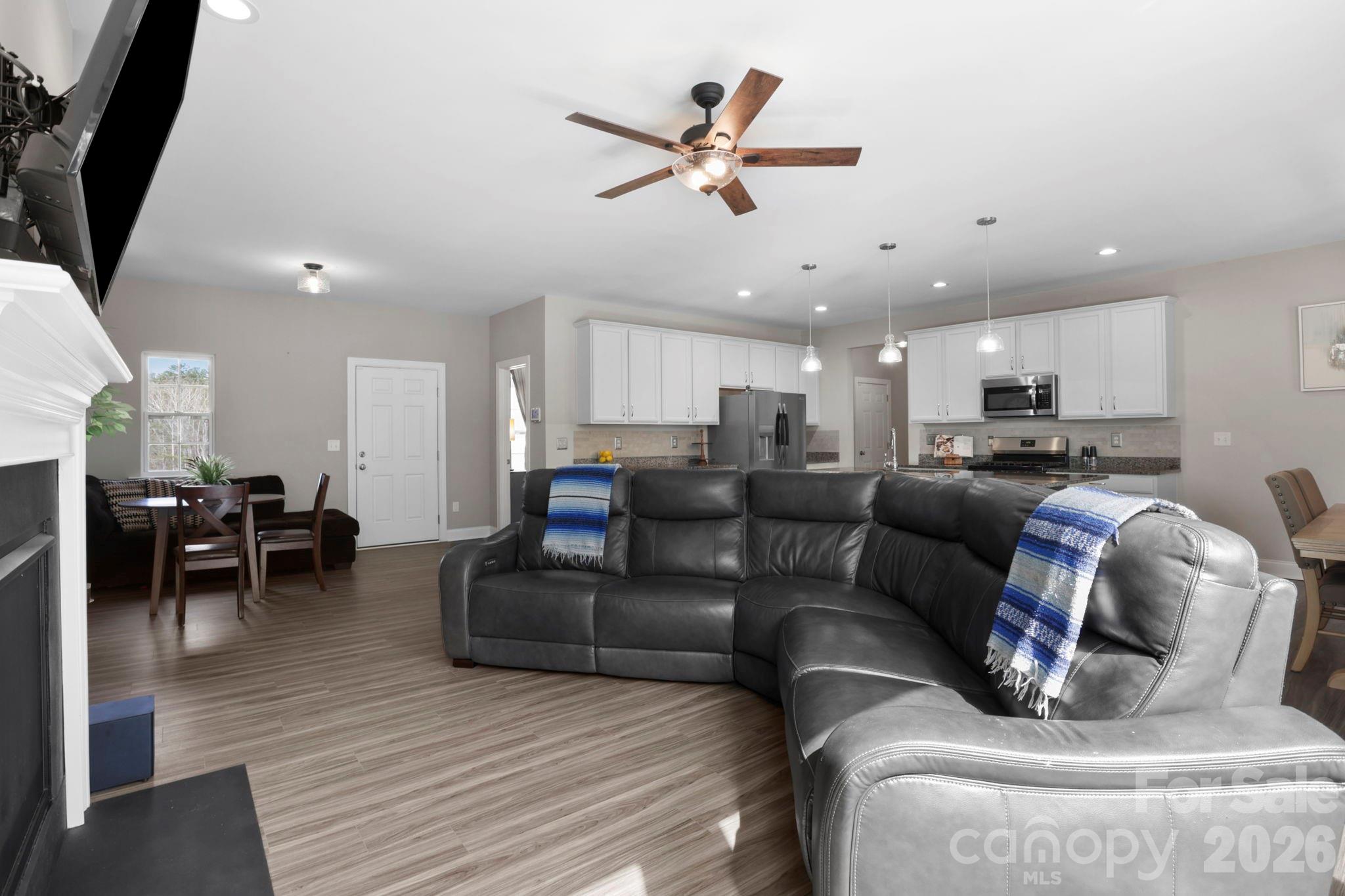 258 Crystal Heights Drive — Hendersonville