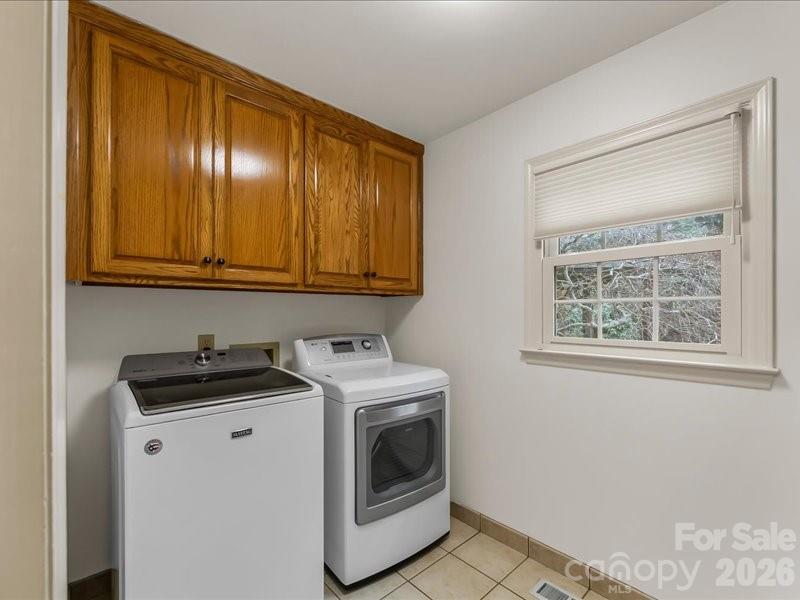 112 Parkland Street — Morganton