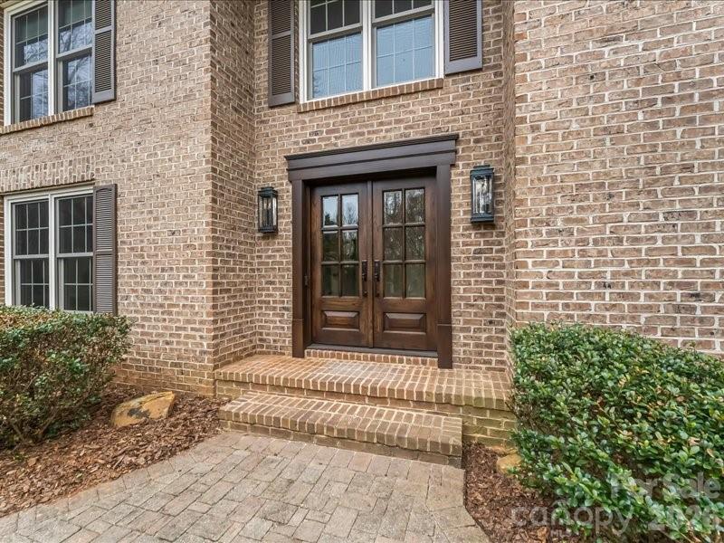 112 Parkland Street — Morganton