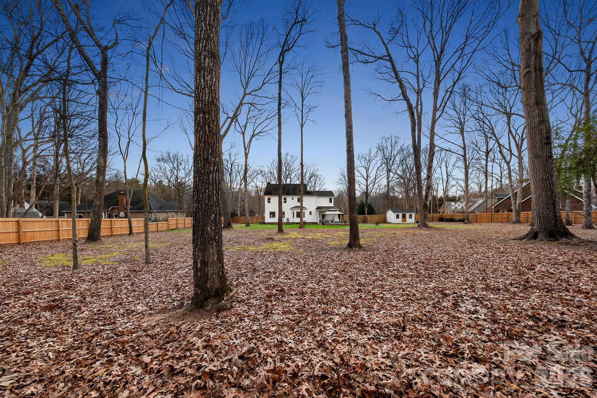 16014 Virginia Lee Court — Fort Mill