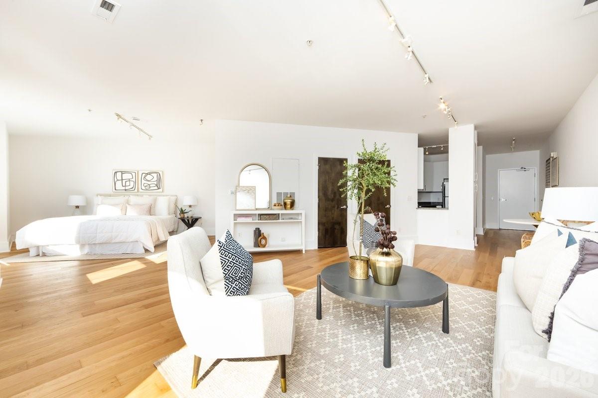 1600 Fulton Avenue #204 — Charlotte