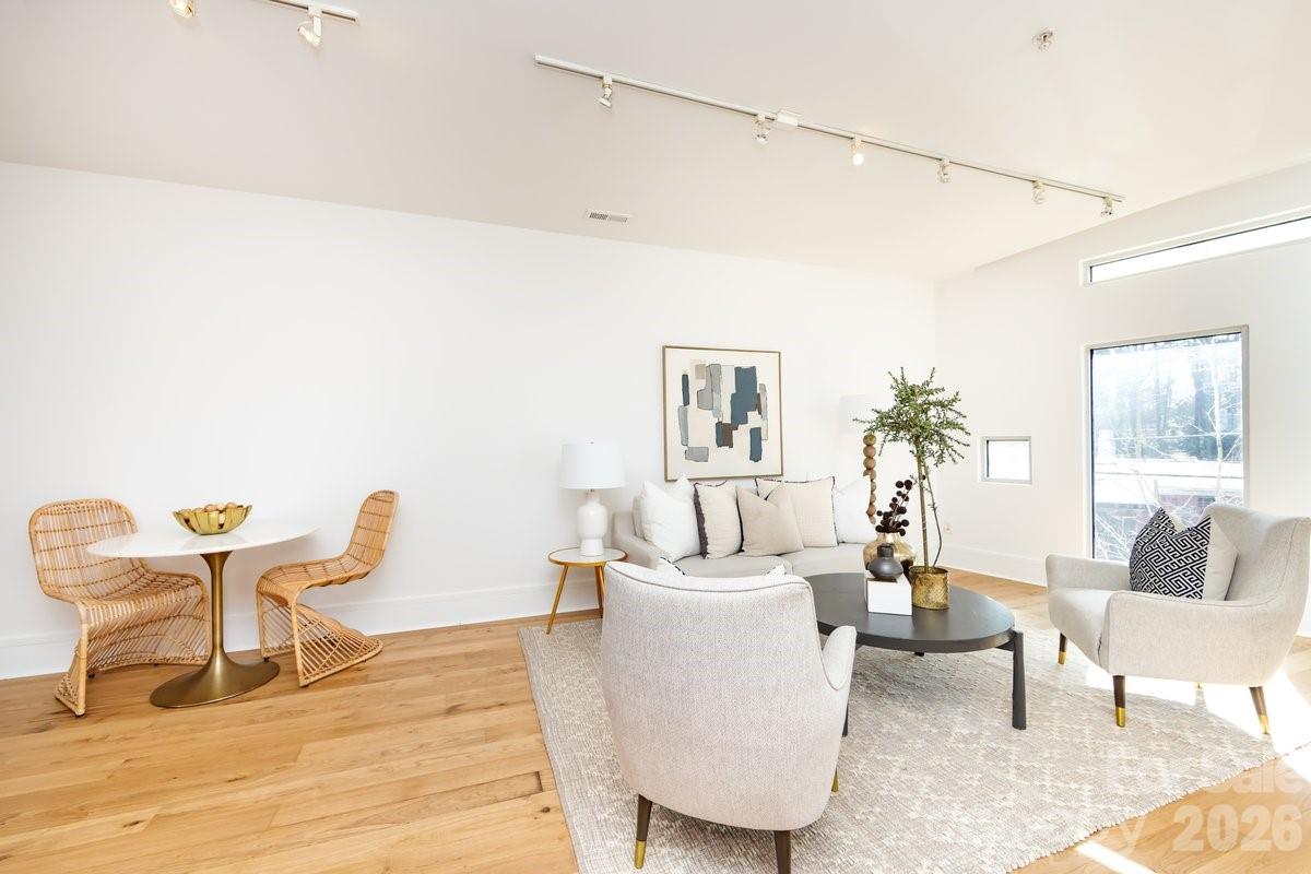 1600 Fulton Avenue #204 — Charlotte
