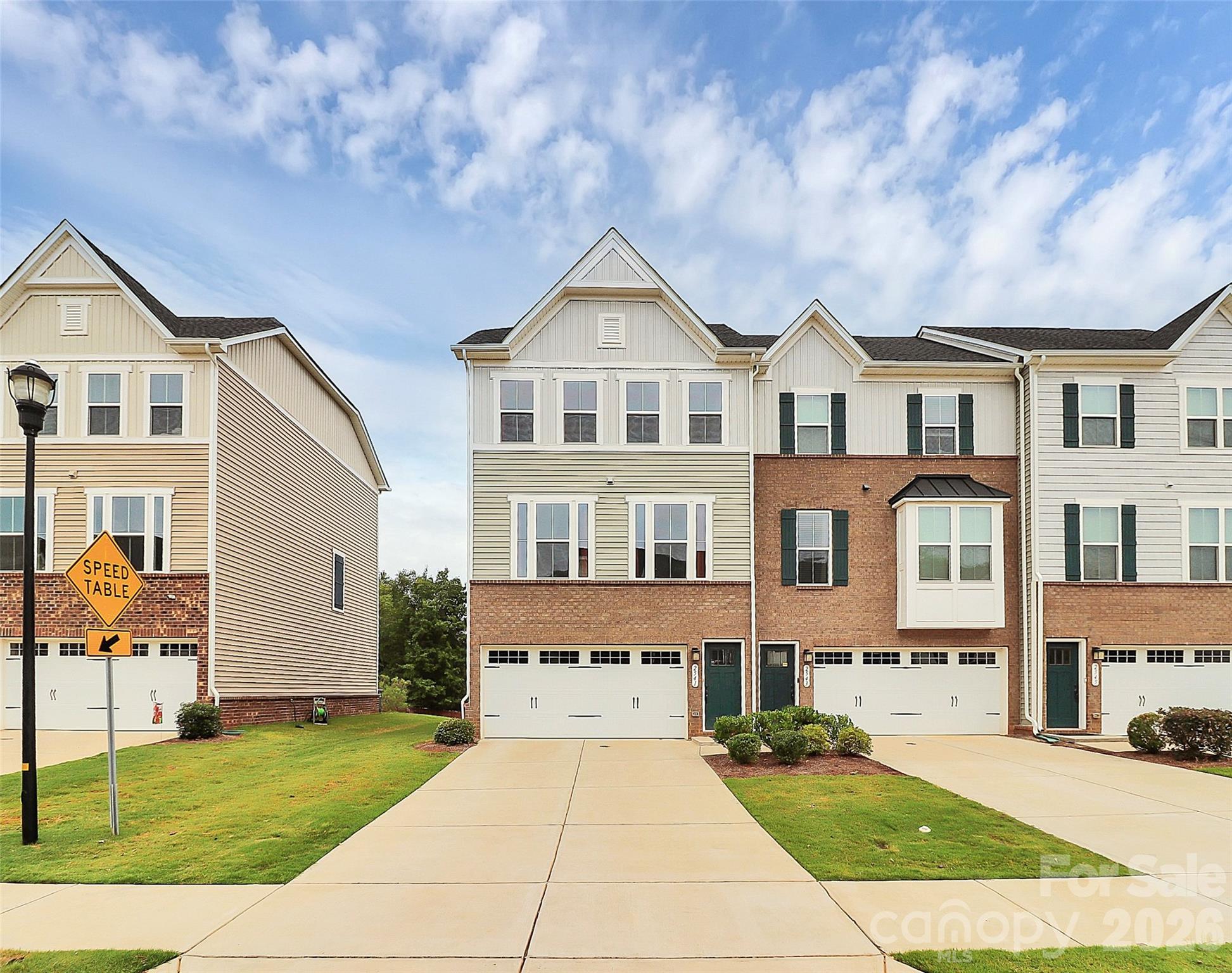 2541 Grantham Place Drive — Fort Mill