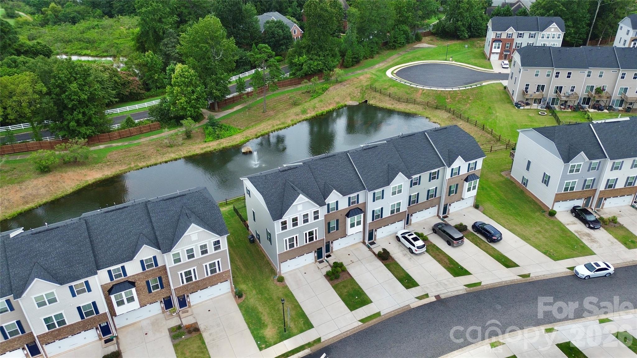 2541 Grantham Place Drive — Fort Mill