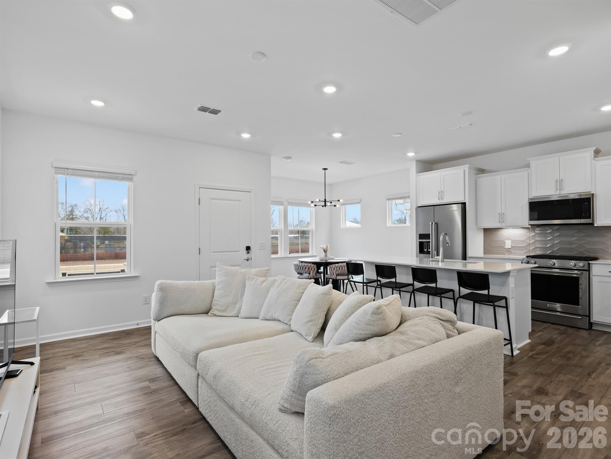 3608 Pamlico Street — Monroe