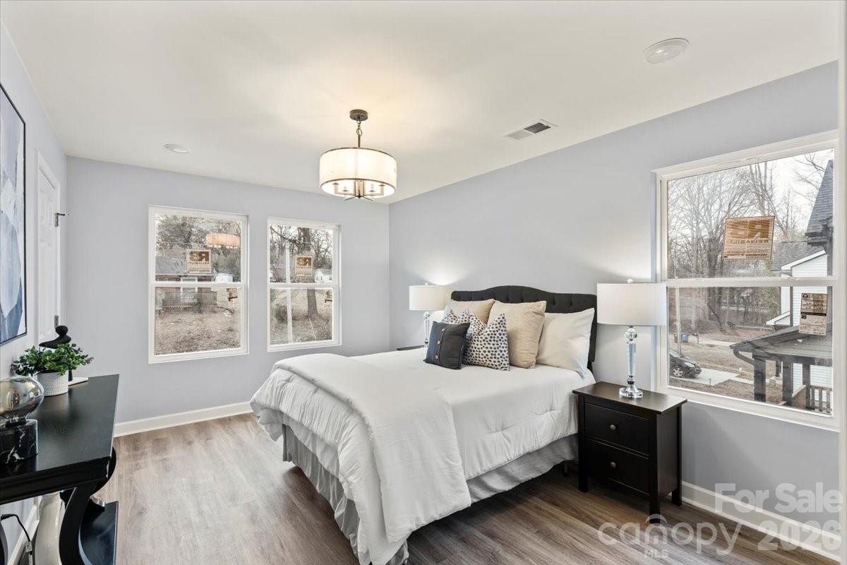533 Crowell Avenue — Statesville