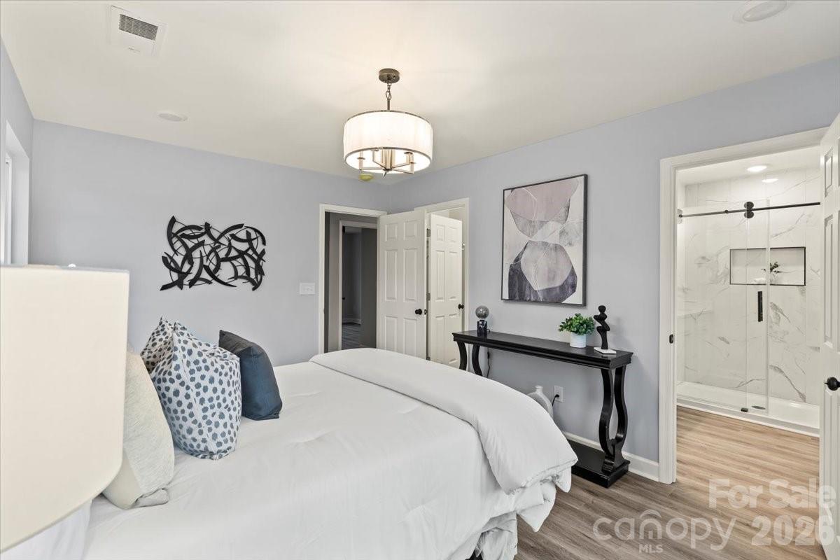 533 Crowell Avenue — Statesville