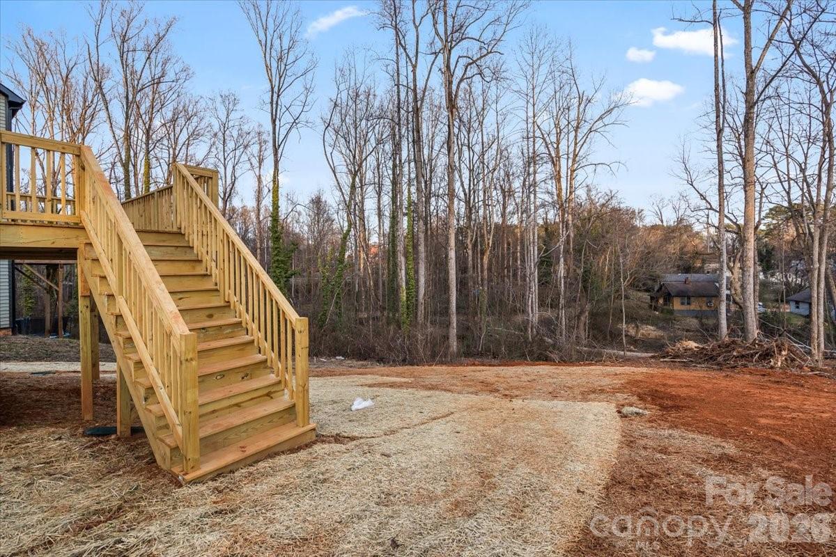 533 Crowell Avenue — Statesville