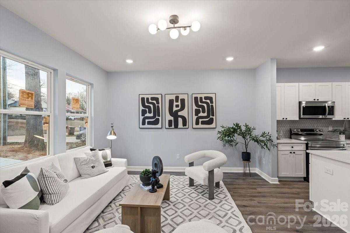 533 Crowell Avenue — Statesville