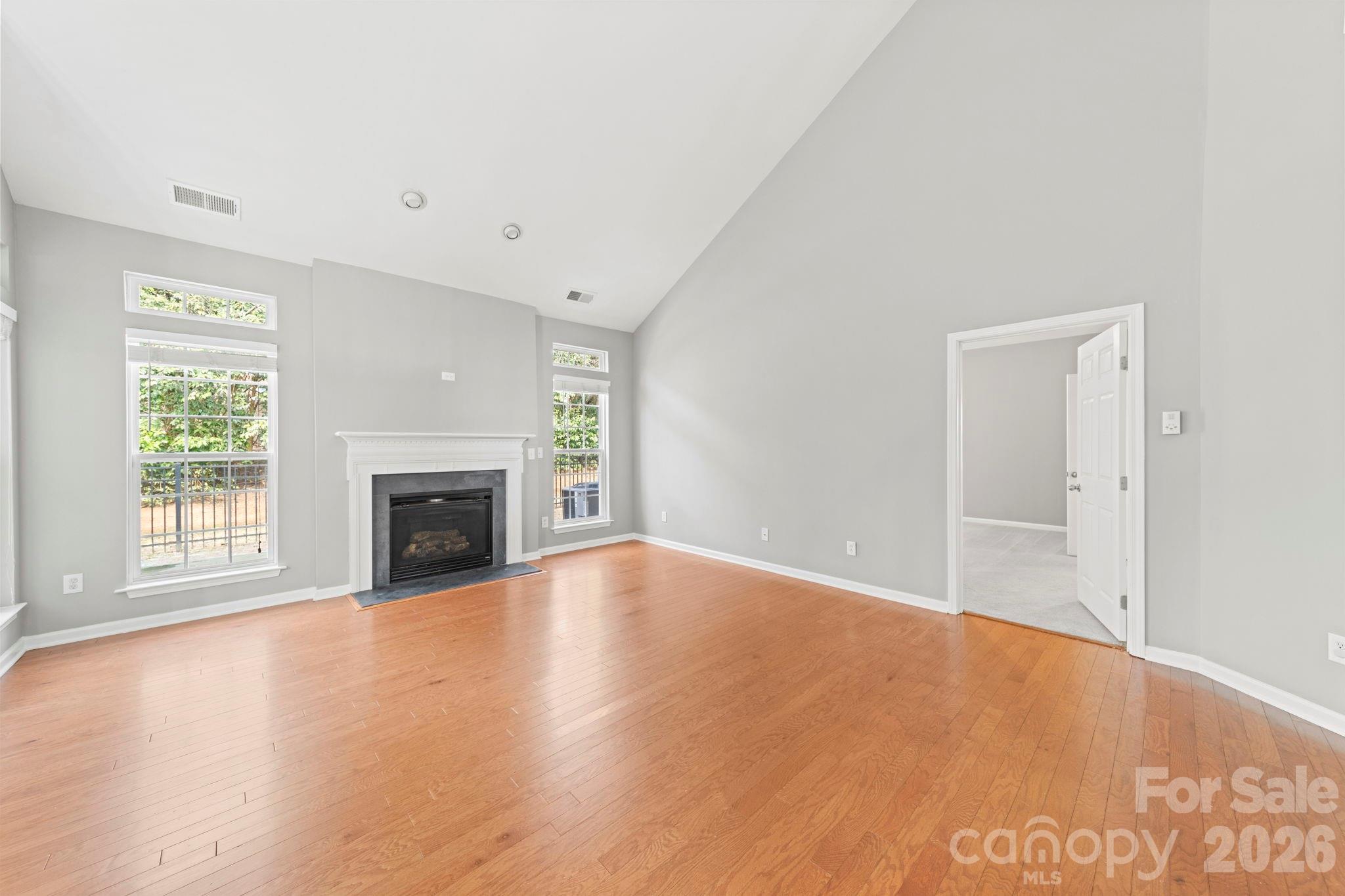 3342 Park South Station Boulevard — Charlotte