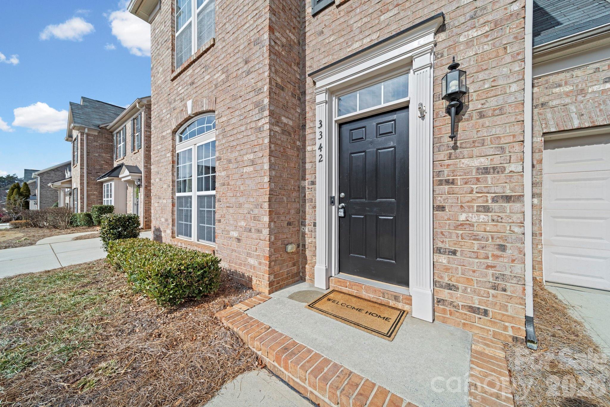 3342 Park South Station Boulevard — Charlotte
