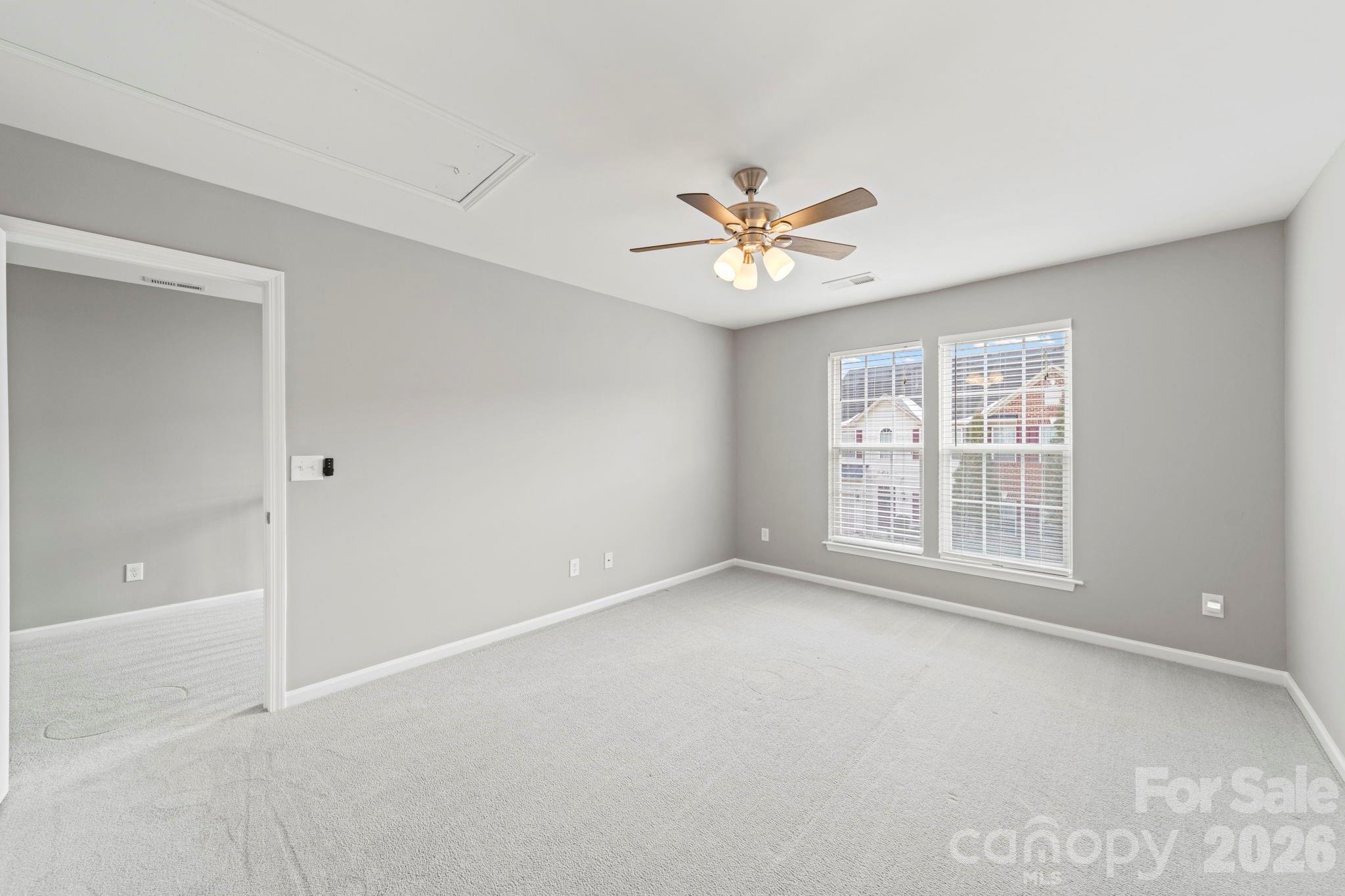 3342 Park South Station Boulevard — Charlotte