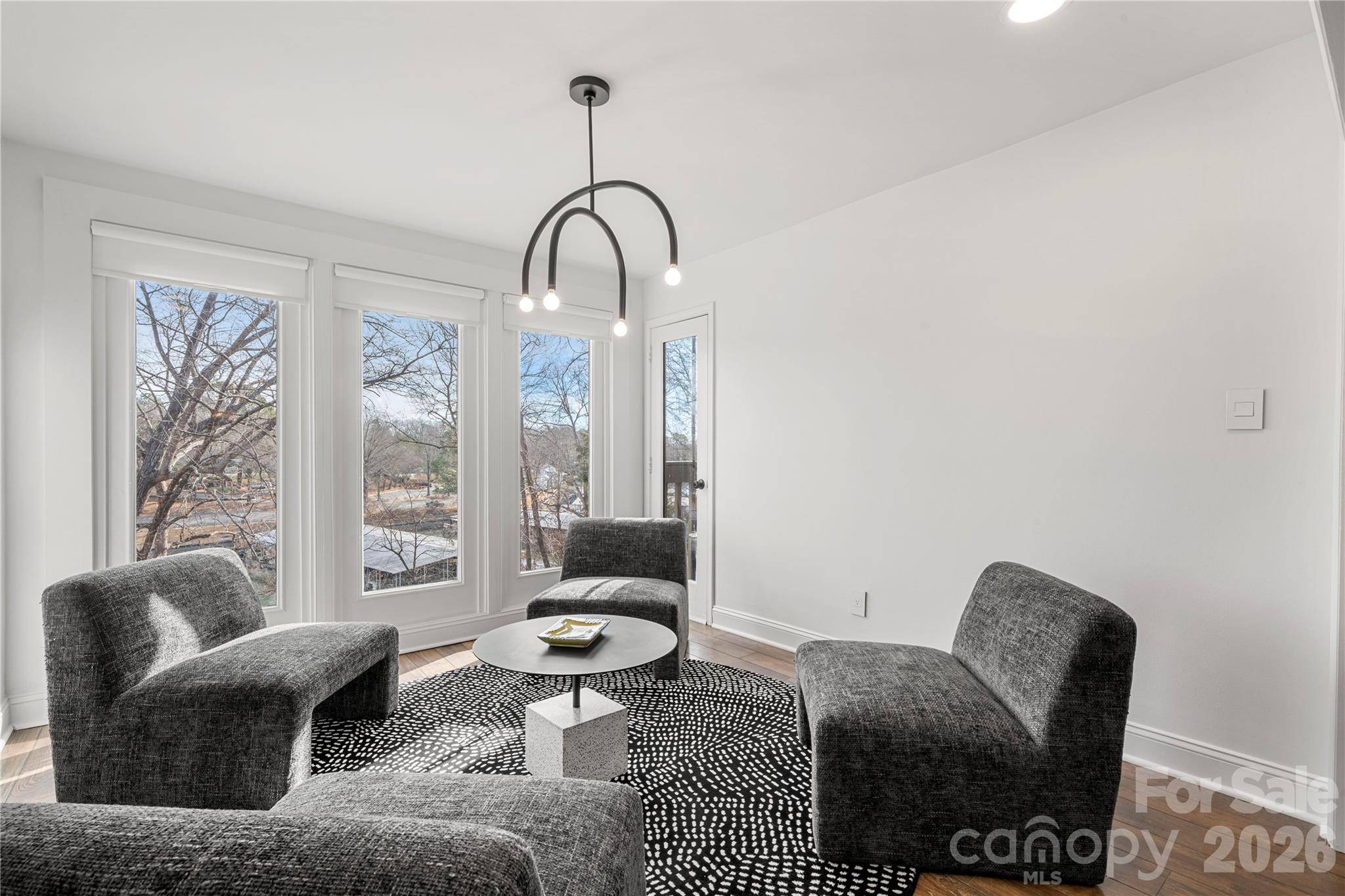 73 Ridgeport Road — Clover