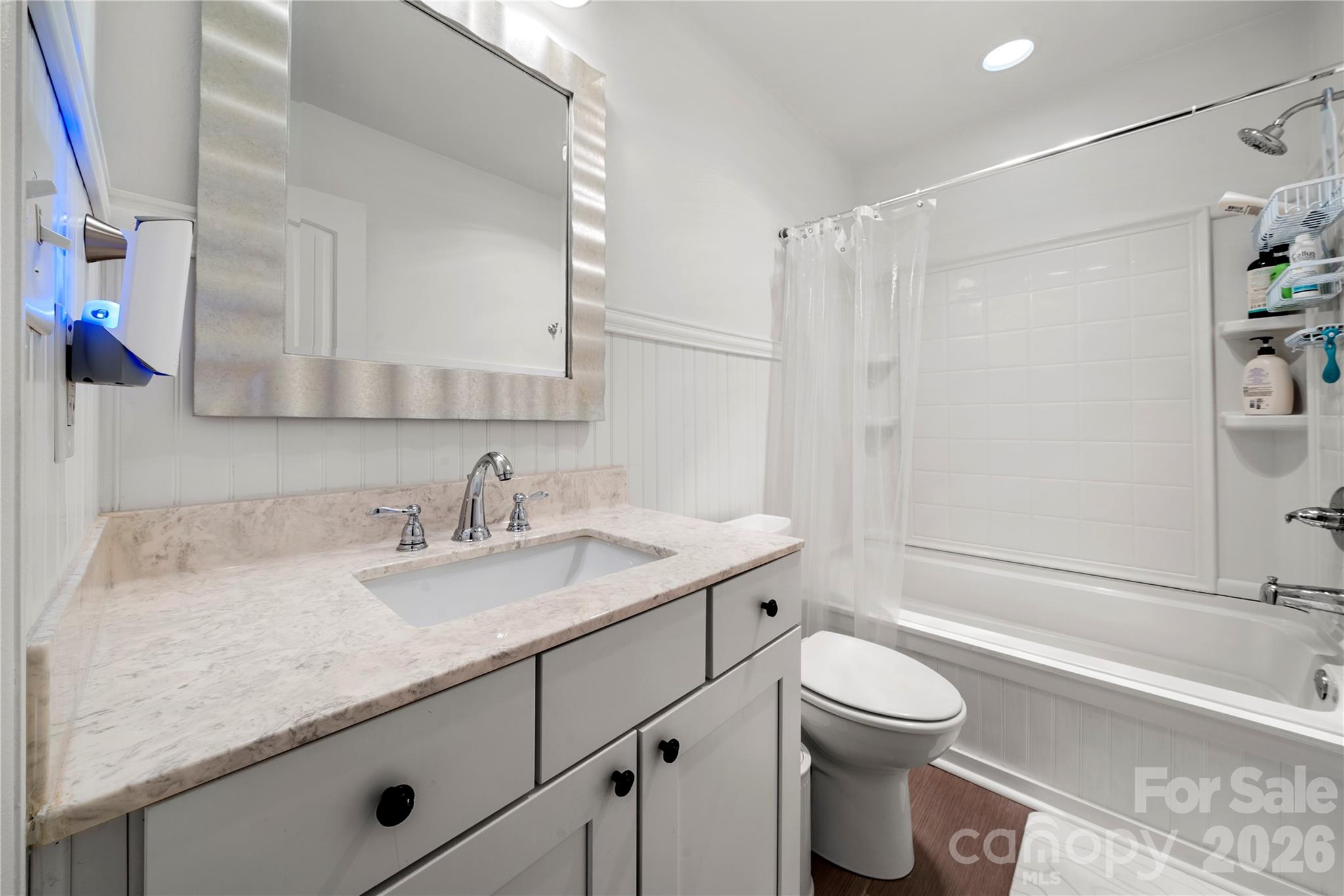 73 Ridgeport Road — Clover